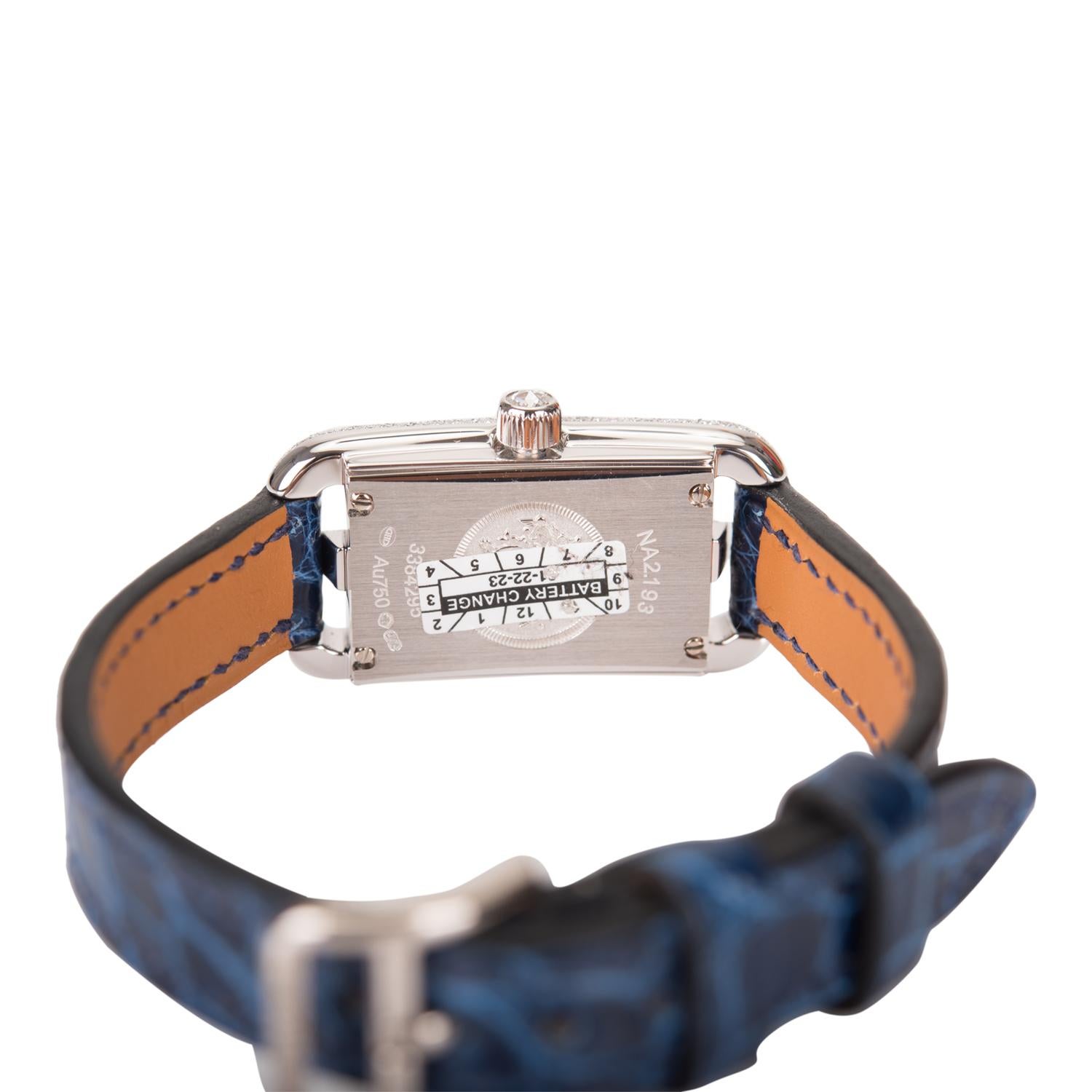 Rare Limited Edition Diamond Watch
Brand New 
This watch currently retail cost $50000.00 at Hermes

A special evening calls for some razzle dazzle
This is Perfection

She will love you forever

Nantucket
Aventurine Diamond 18K White Gold Watch
Blue