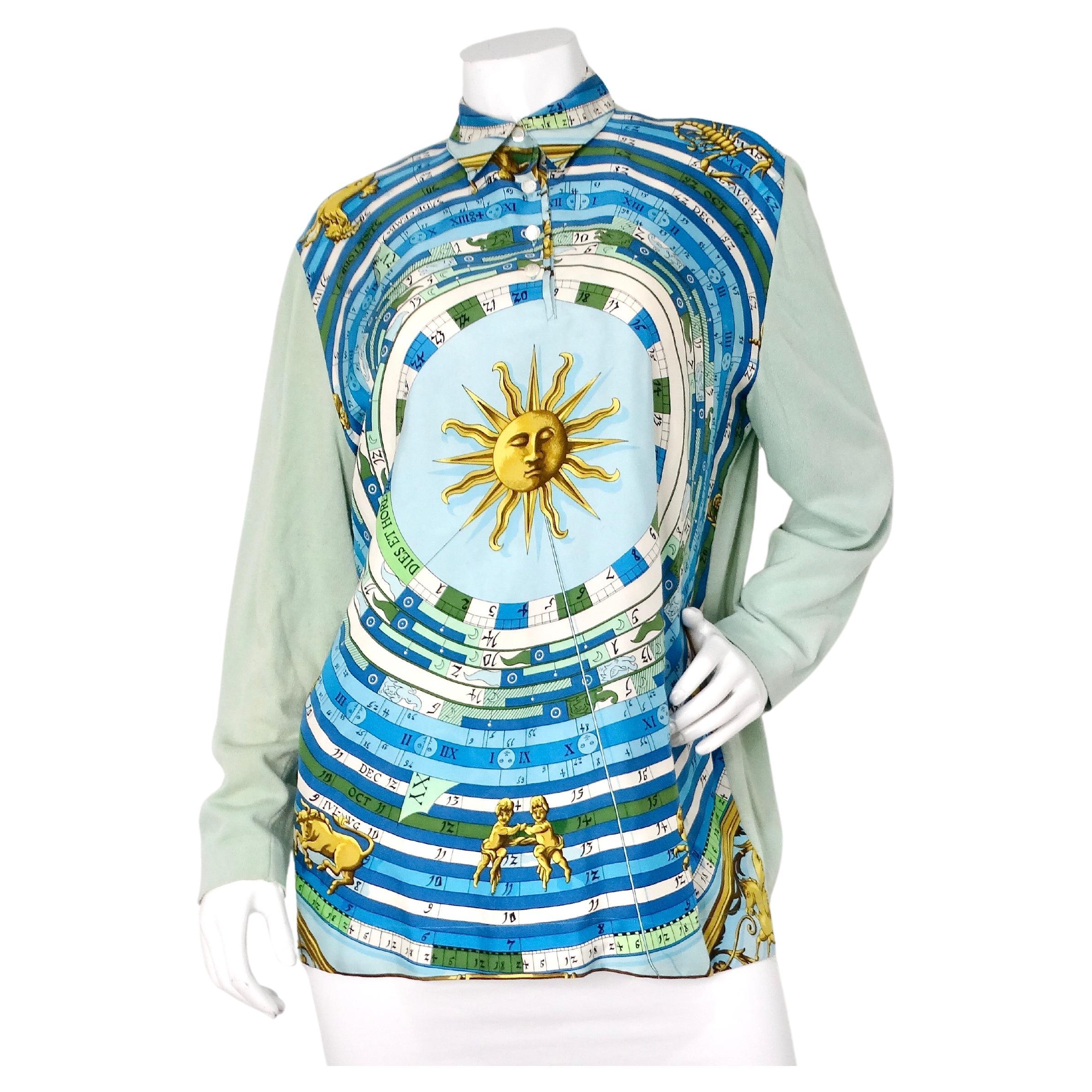 Camicetta in seta con stampa astrologica di Hermes "Dies et Hore", circa anni '80 in vendita