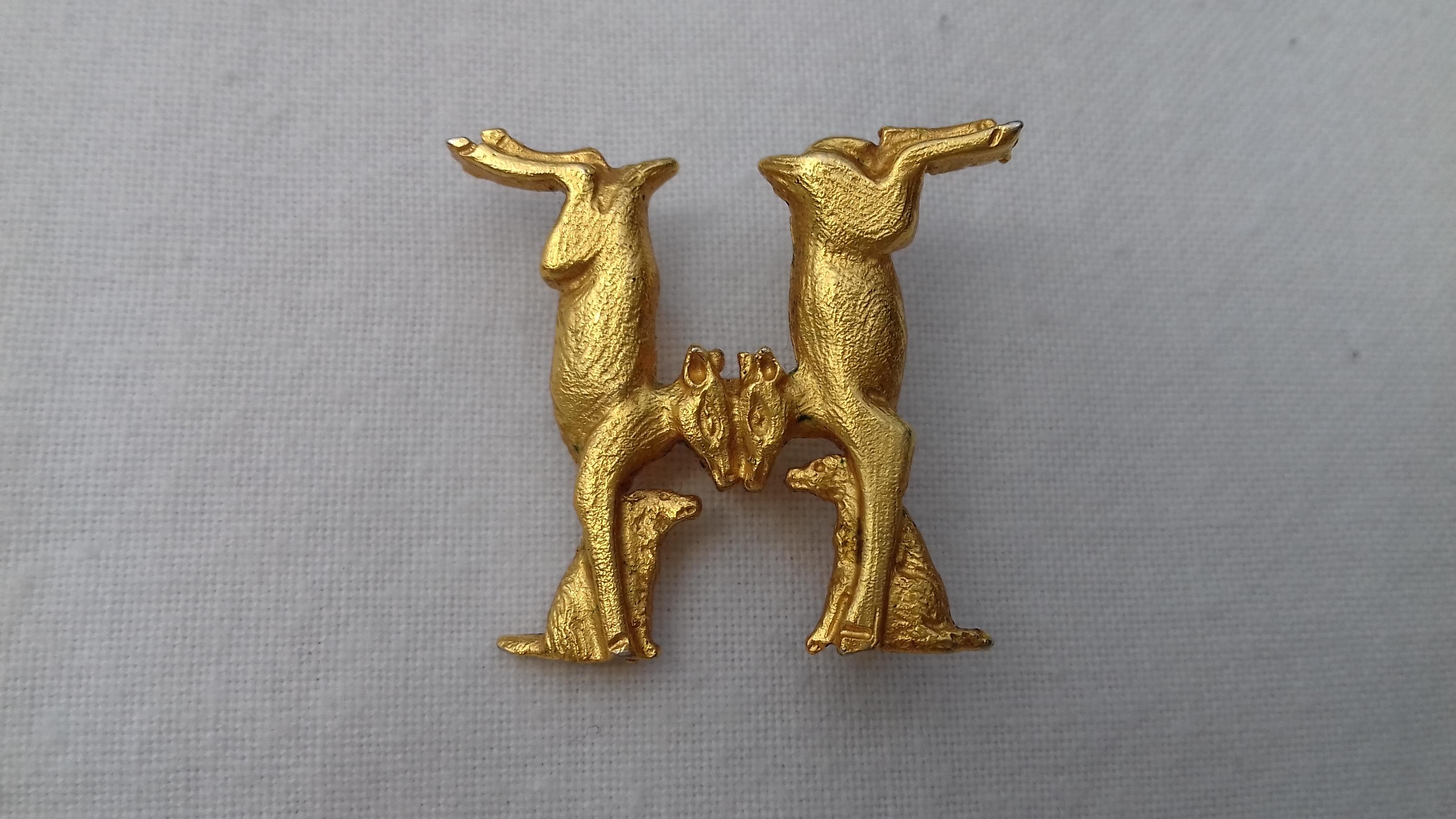 Hermès Doe and Dog Forming an H Brooch in Golden Metal  1
