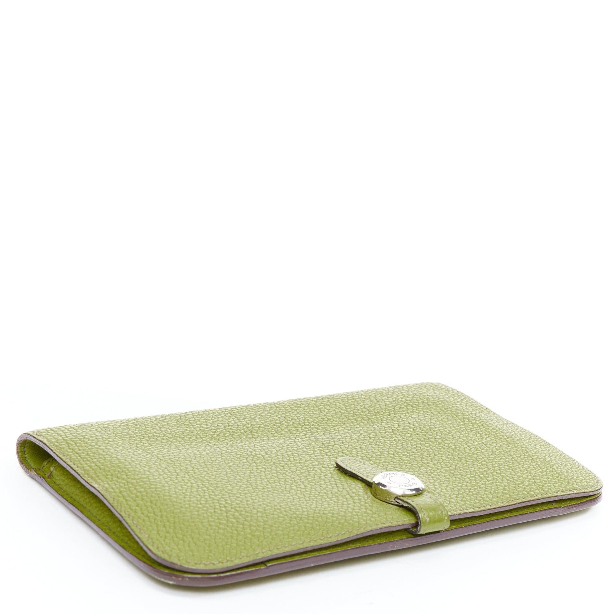HERMES Dogon Duo vert togo cuir PHW boucle à travers long portefeuille Bon état - En vente à Hong Kong, NT