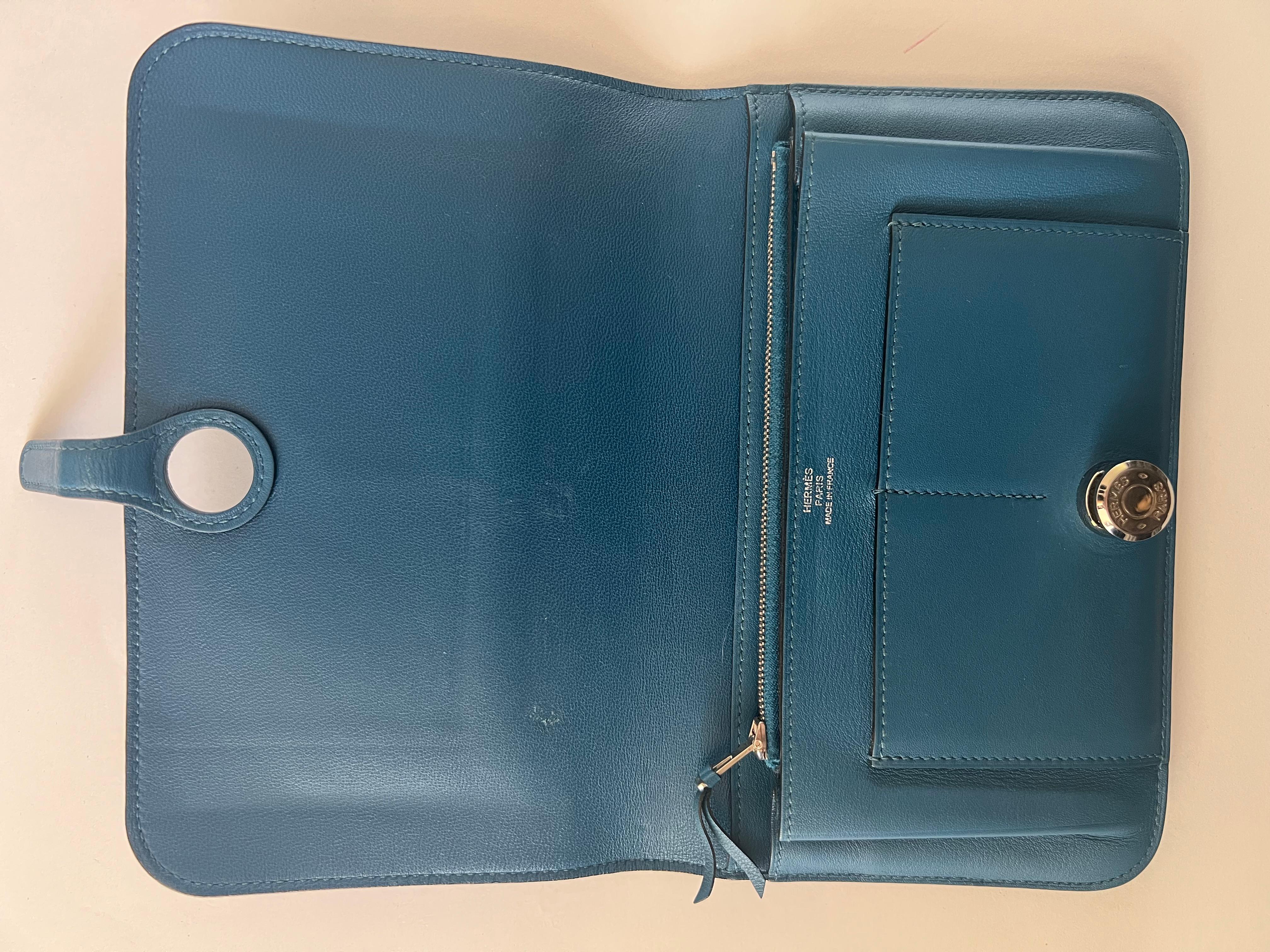 Hermès Dogon Brieftasche aus seltenem blauem Swift-Leder im Angebot 1