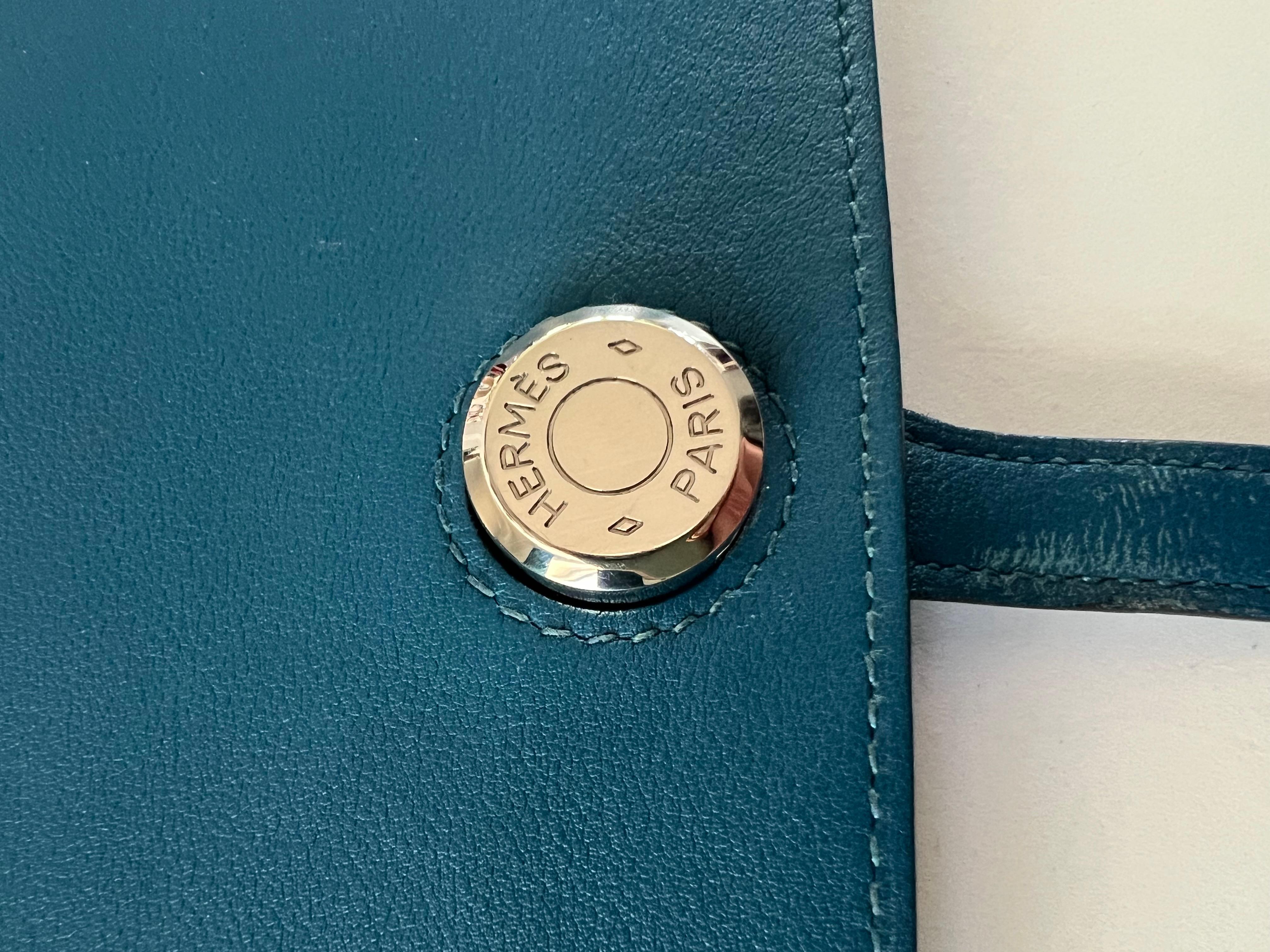 Hermès Dogon Brieftasche aus seltenem blauem Swift-Leder im Angebot 4