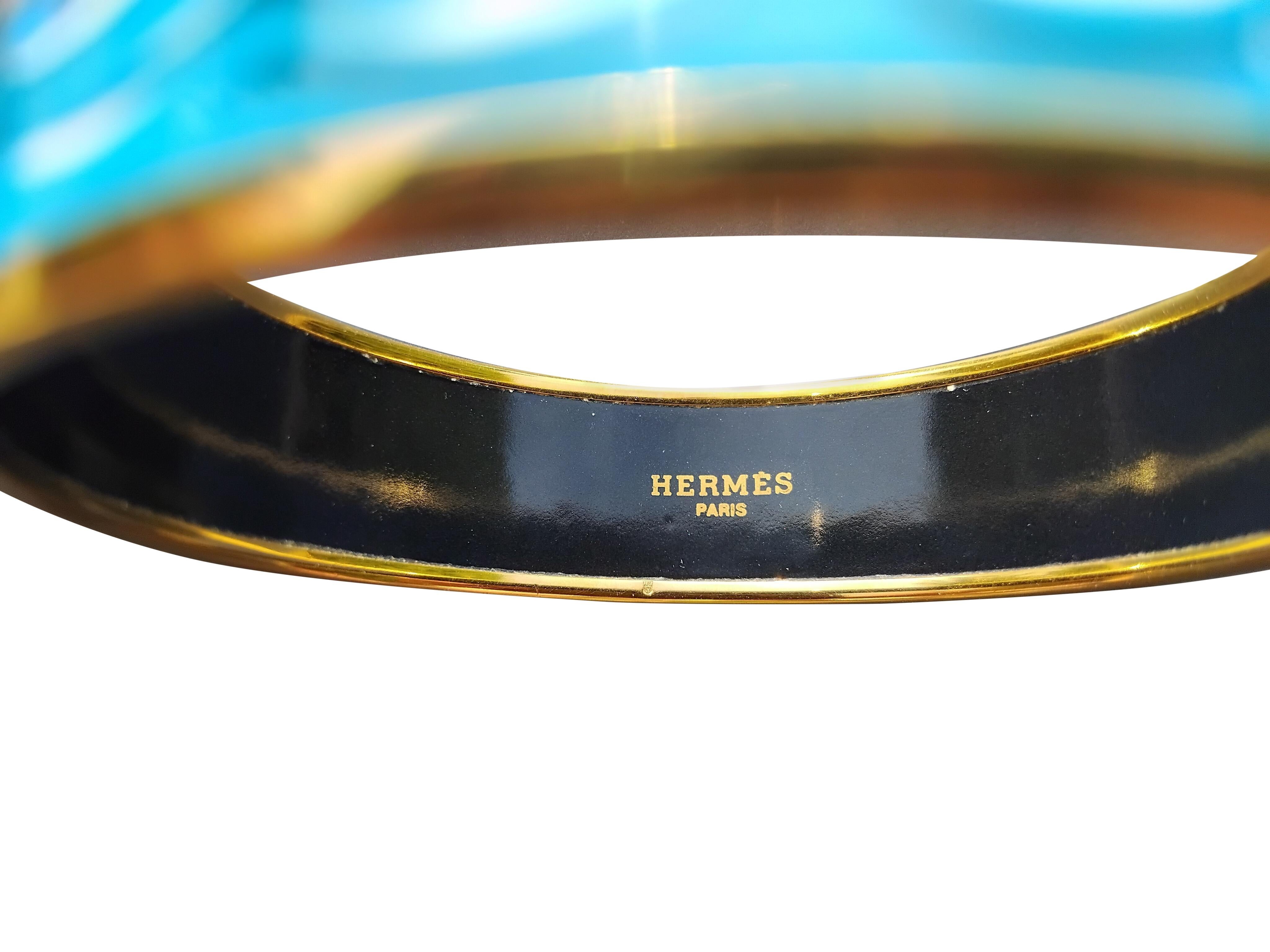 Hermès Dolphins Print Enamel Bracelet Ghw Size 70 For Sale 9