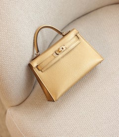 Hermès D'Ore Metallic Gold Chèvre Chamkila Leather Kelly 20cm II Sellier
