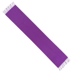 Hermès double-faced 100% cashmere scarf in purple