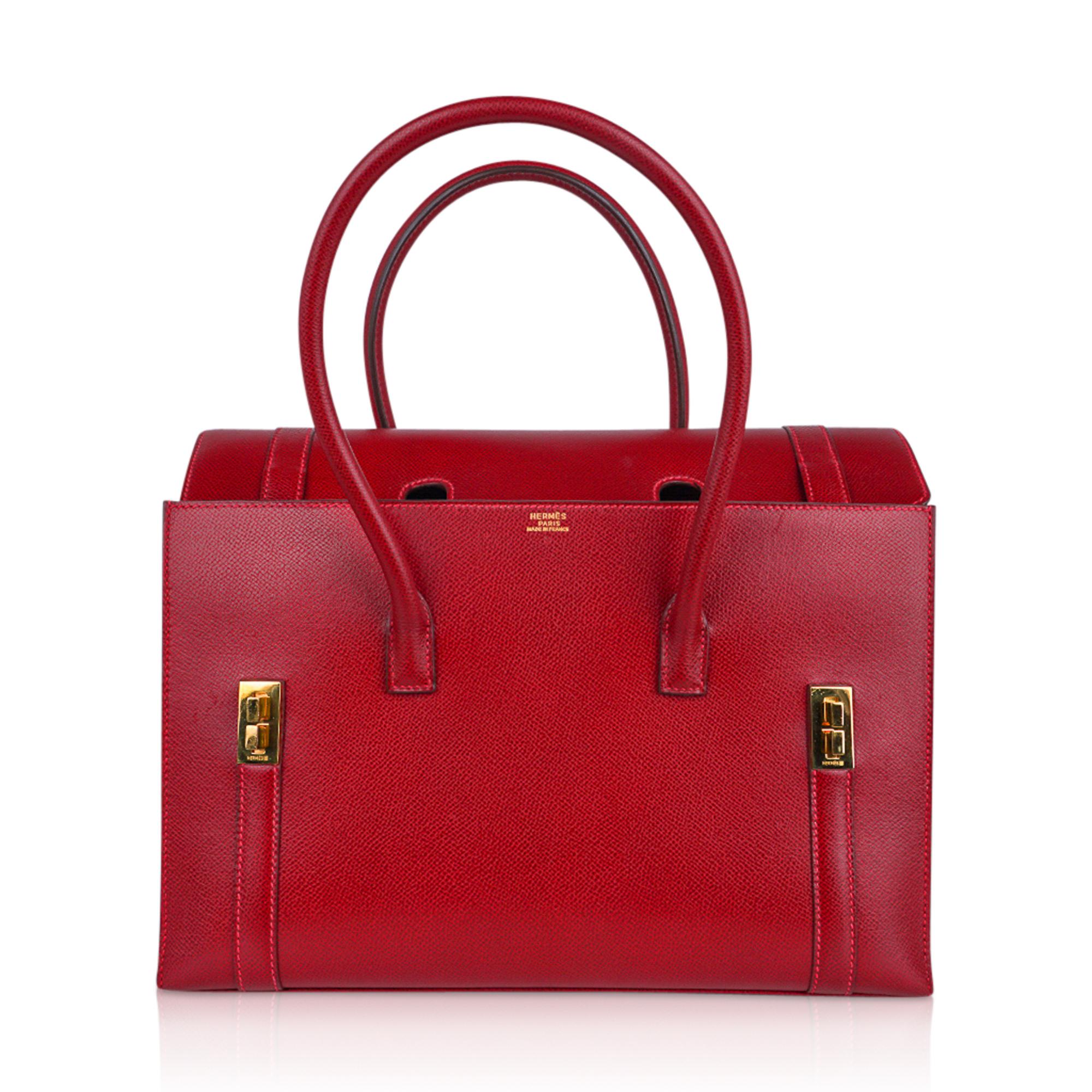 Hermes Drag Bag 32 Vintage Rouge Vif Rote Gold Hardware Selten im Angebot 5