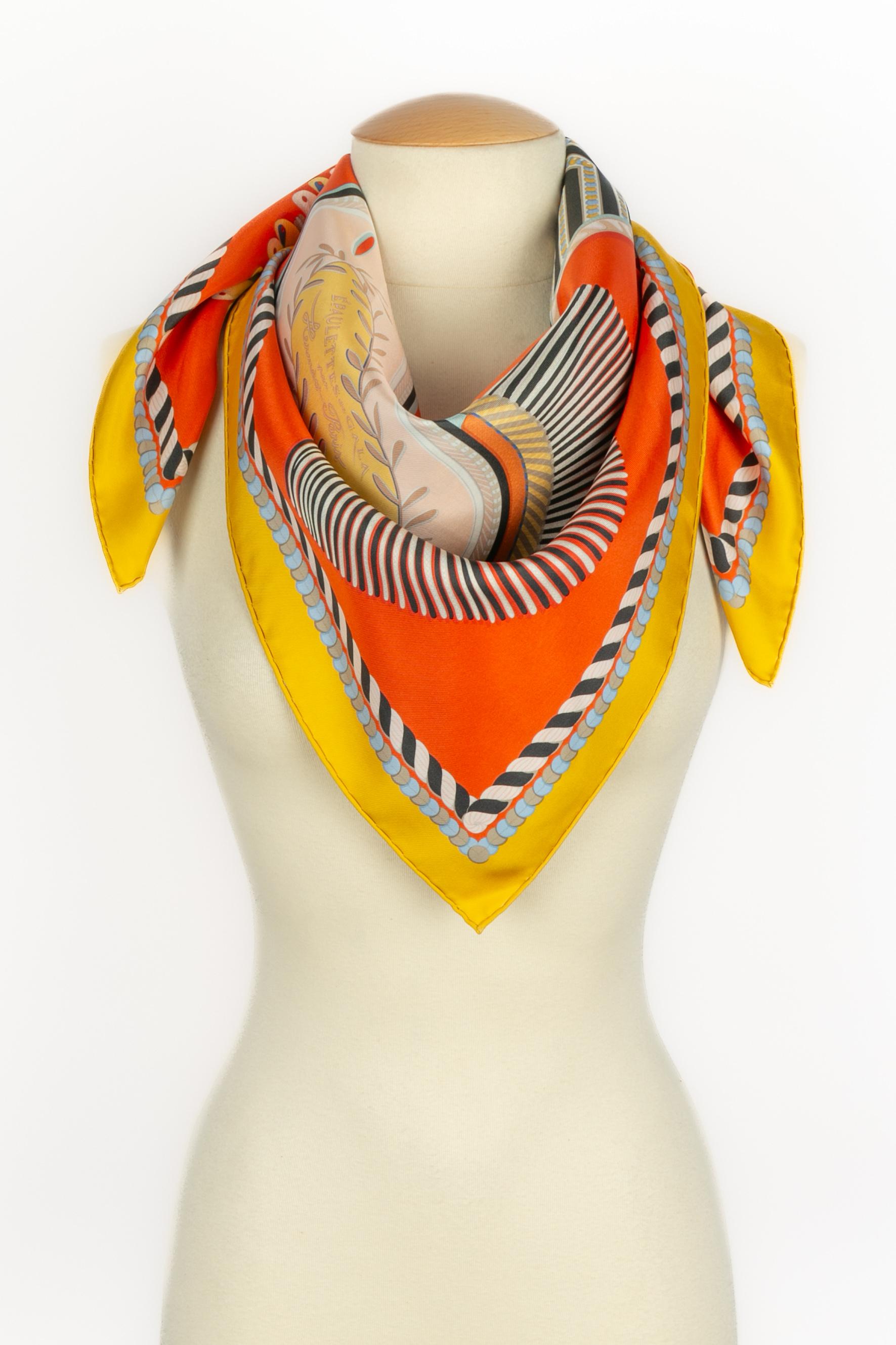 Hermès dual-sided foulard / scarf 'Gala epaulettes' In Excellent Condition In SAINT-OUEN-SUR-SEINE, FR