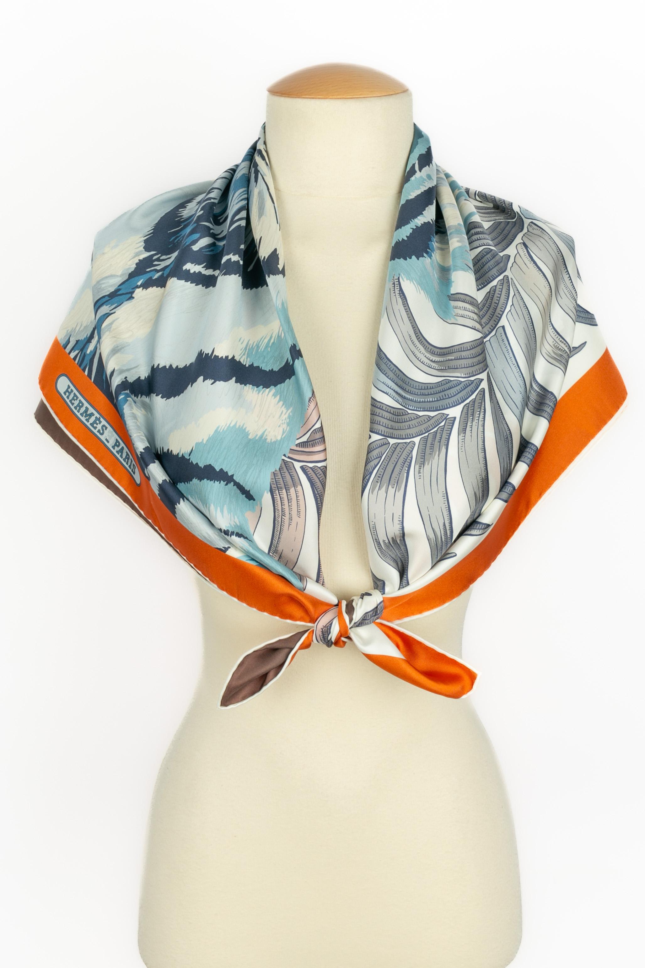 Foulard / pañuelo Hermès doble cara 'tigre real en Excelente estado para la venta en SAINT-OUEN-SUR-SEINE, FR