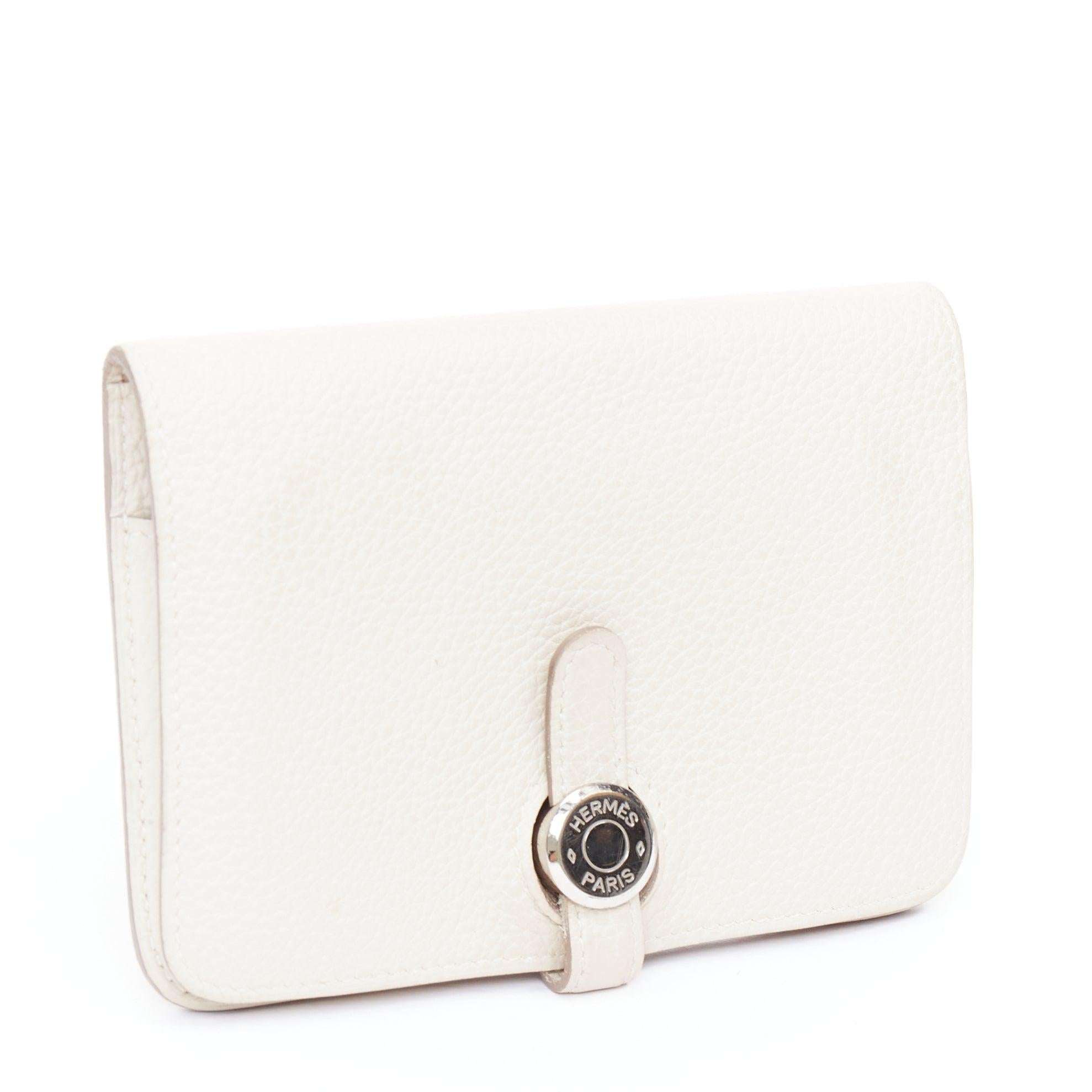 Beige HERMES Dugon Duo crema in pelle togo SHW portamonete con passante in vendita