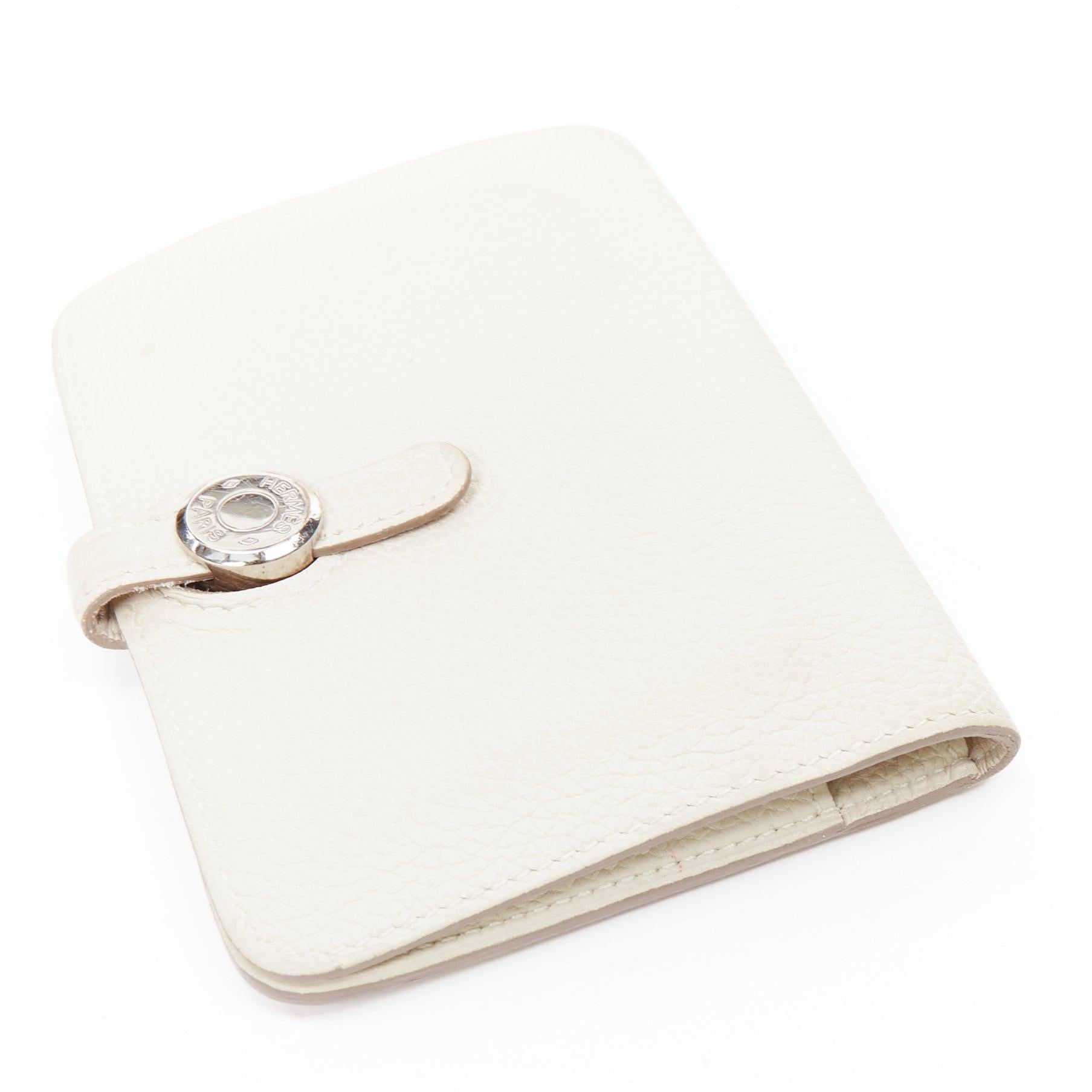 HERMES Dugon Duo crema in pelle togo SHW portamonete con passante in vendita 2