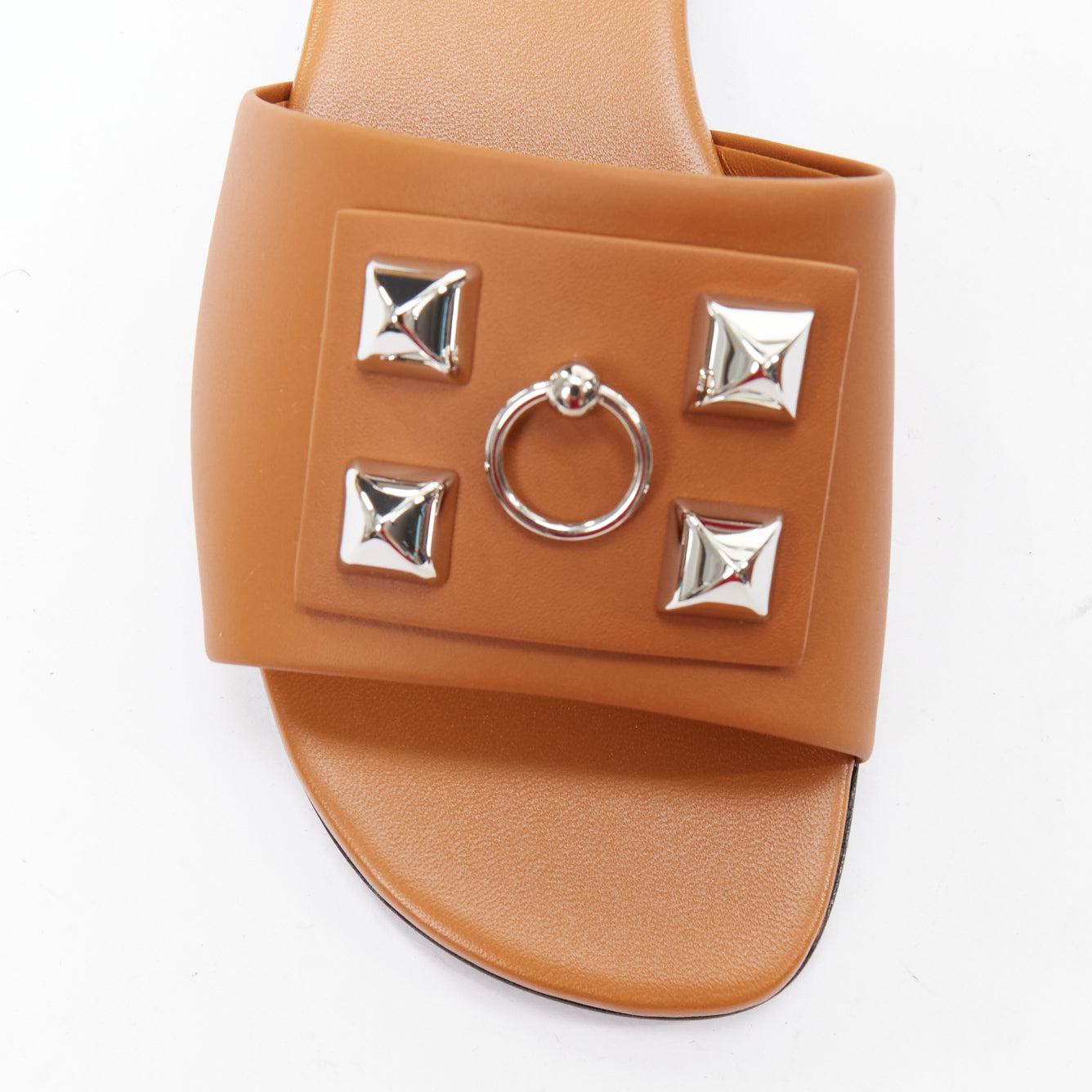 HERMES Dune pelle marrone palladio Collier de Chien sandalo piatto EU37.5 in vendita 1