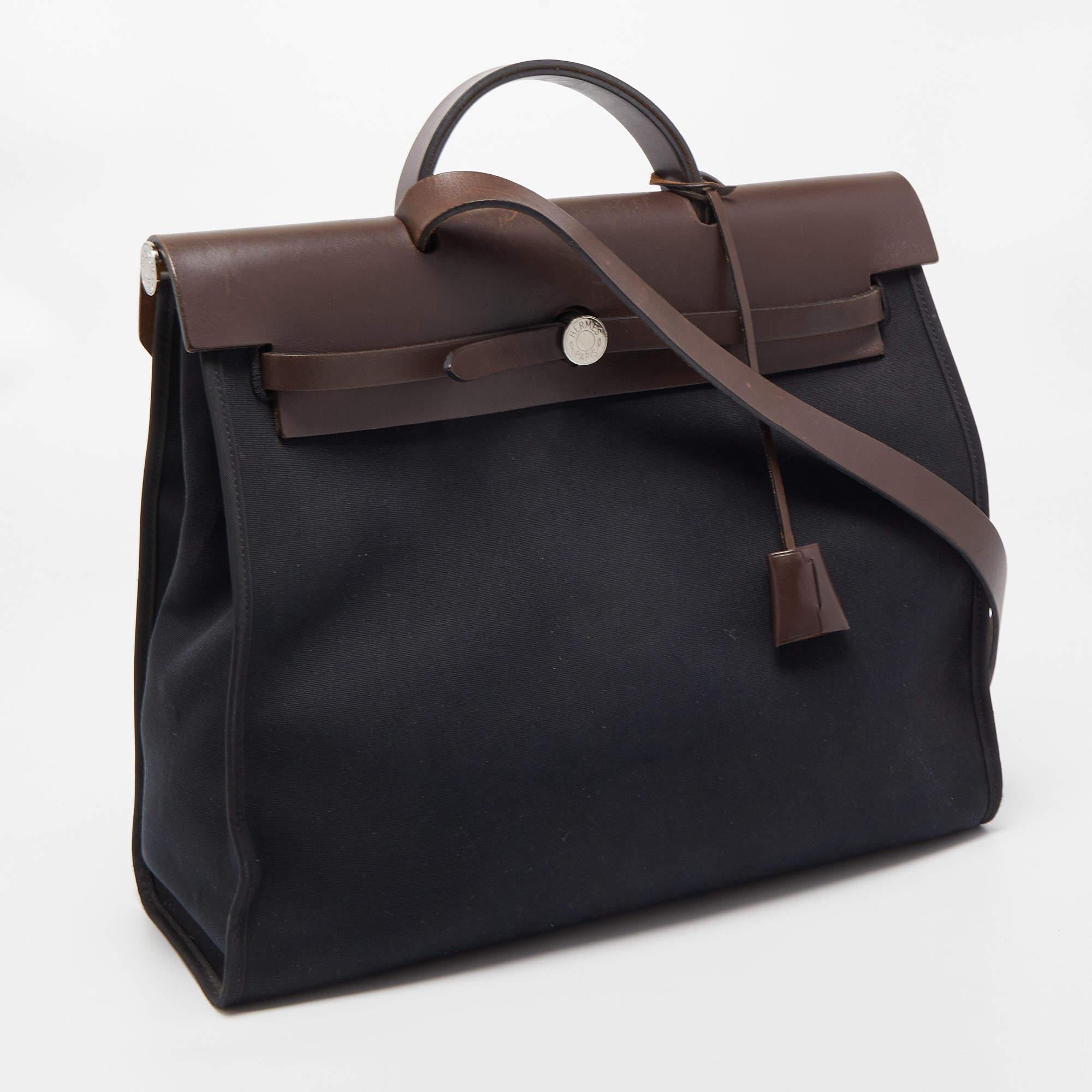 Hermes Ebene/Black Canvas and Leather Herbag Zip 39 Bag In Good Condition In Dubai, Al Qouz 2