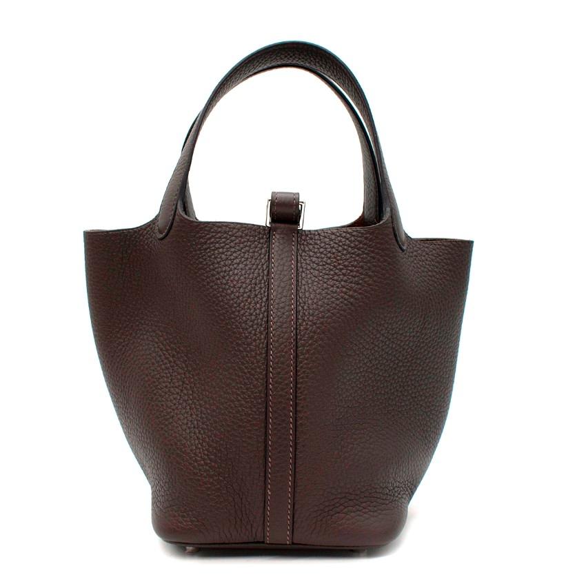 Hermes Ebene Taurillon Clemence Leder Picotin Lock 18 Tasche PHW

- Alter Z 2021
- Top Griff Taurillion Clemence Leder Picotin Lock Tasche in ebene 
- Palladium beschichtete Hardware
- Ein Hauptfach, das mit einem Schnallenriemen geschlossen und mit
