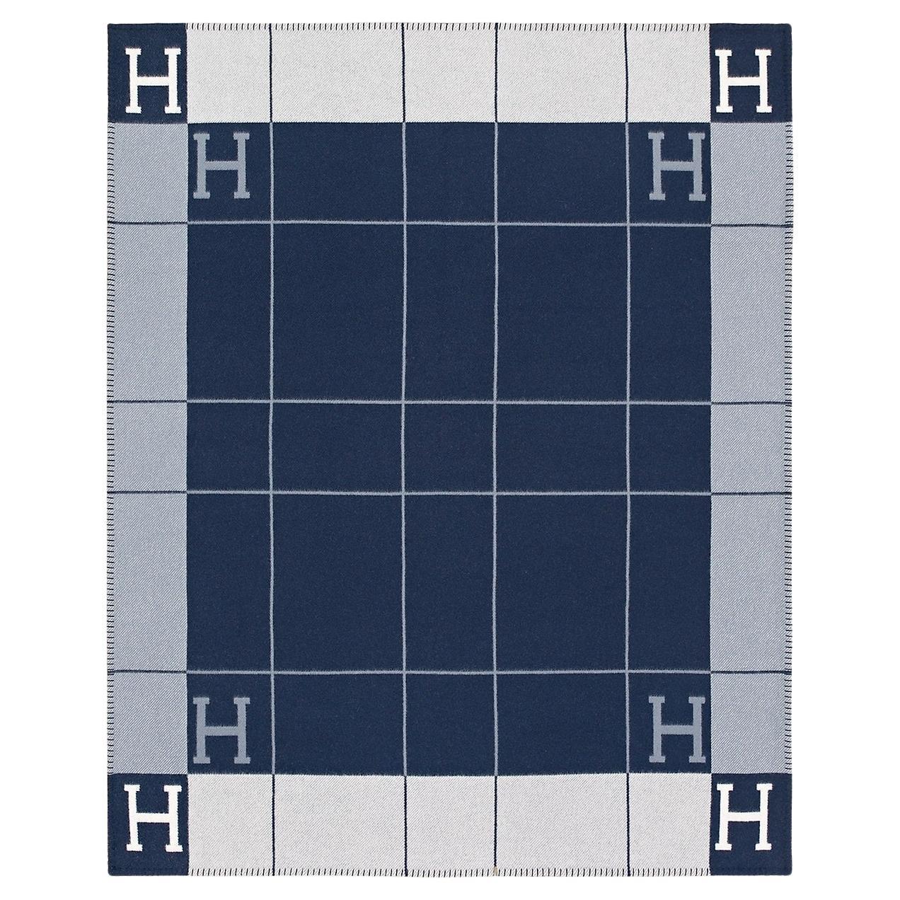 Hermes Bleu Genièvre / Blanc Avalon baby blanket at 1stDibs