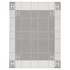 Hermes cru/Gris Clair Avalon III Throw Deckendecke