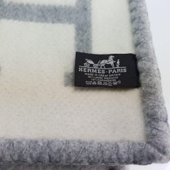 Hermes  Écru & Gris Clair wool and cashmere  Avalon III blanket