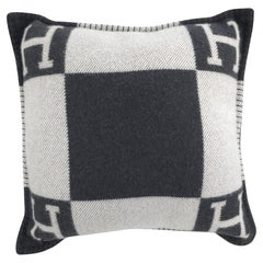 Hermès Ecru & Gris fonce Merino wool & cashmere Avalon pillow, small model