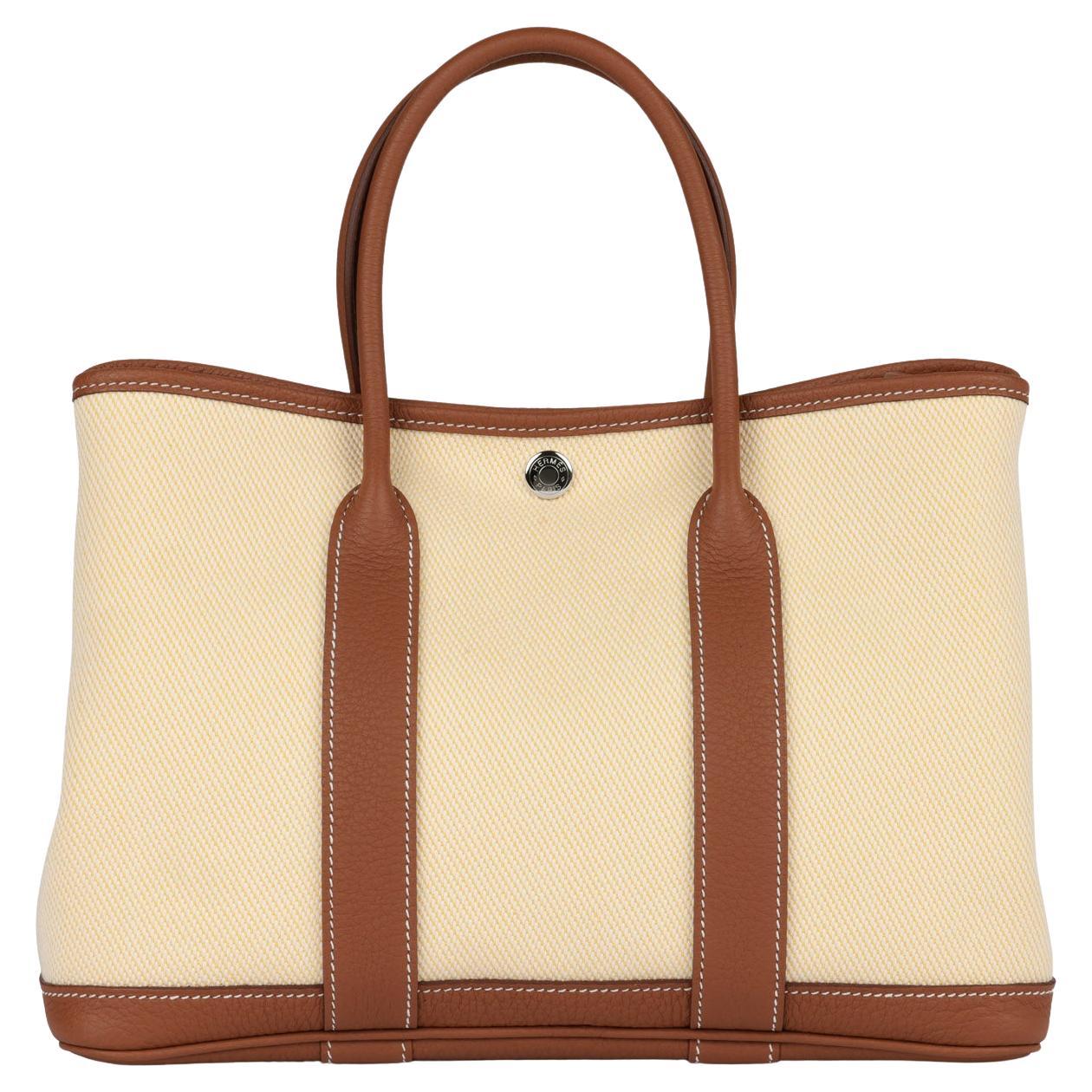 Hermès Ecru, Jaune Citron Twill H Canvas
Gold Negonda Verso Garden Party