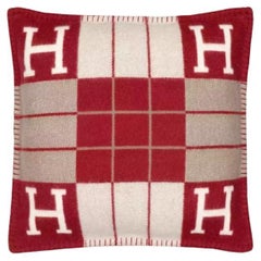 Coussin Avalon III, petit modèle | Hermès Canada