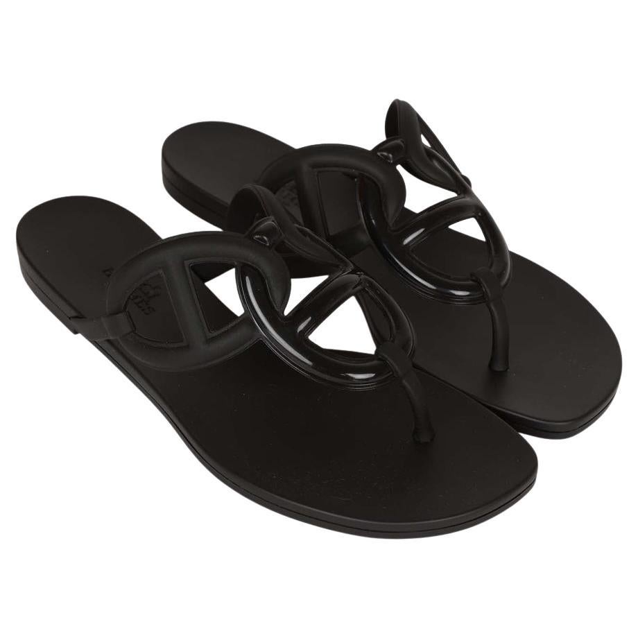 Hermes Egerie Sandals in Black rubber For Sale