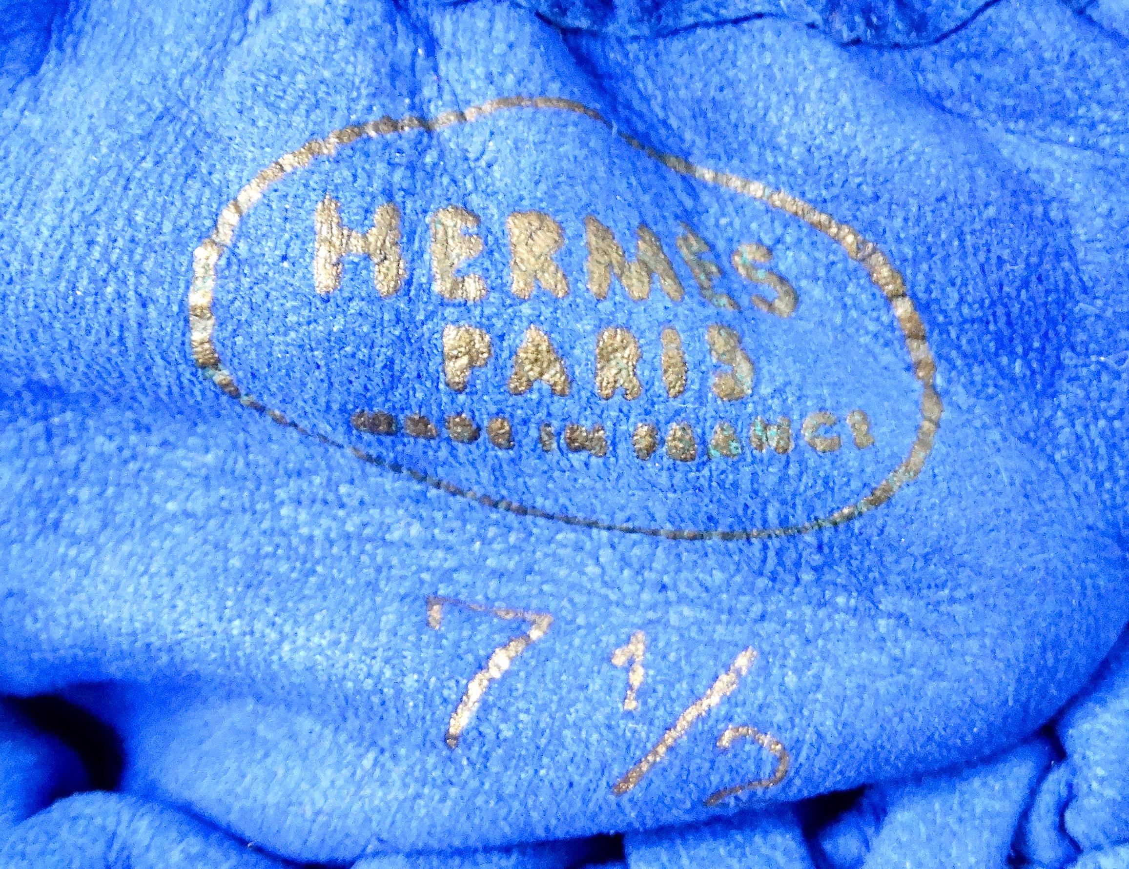 Hermes Electric Blue Leather & Suede Fringe Gloves circa 1990s For Sale 2