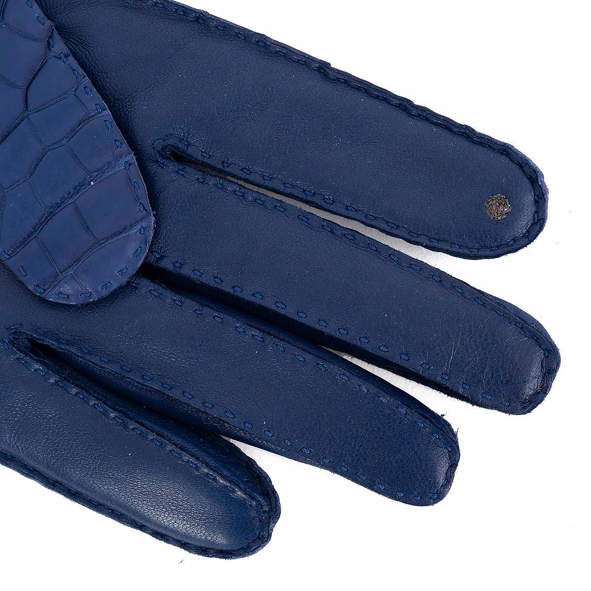 Women's HERMES Electrique blue Matte Croc SOYA KELLY Gloves 7.5 For Sale