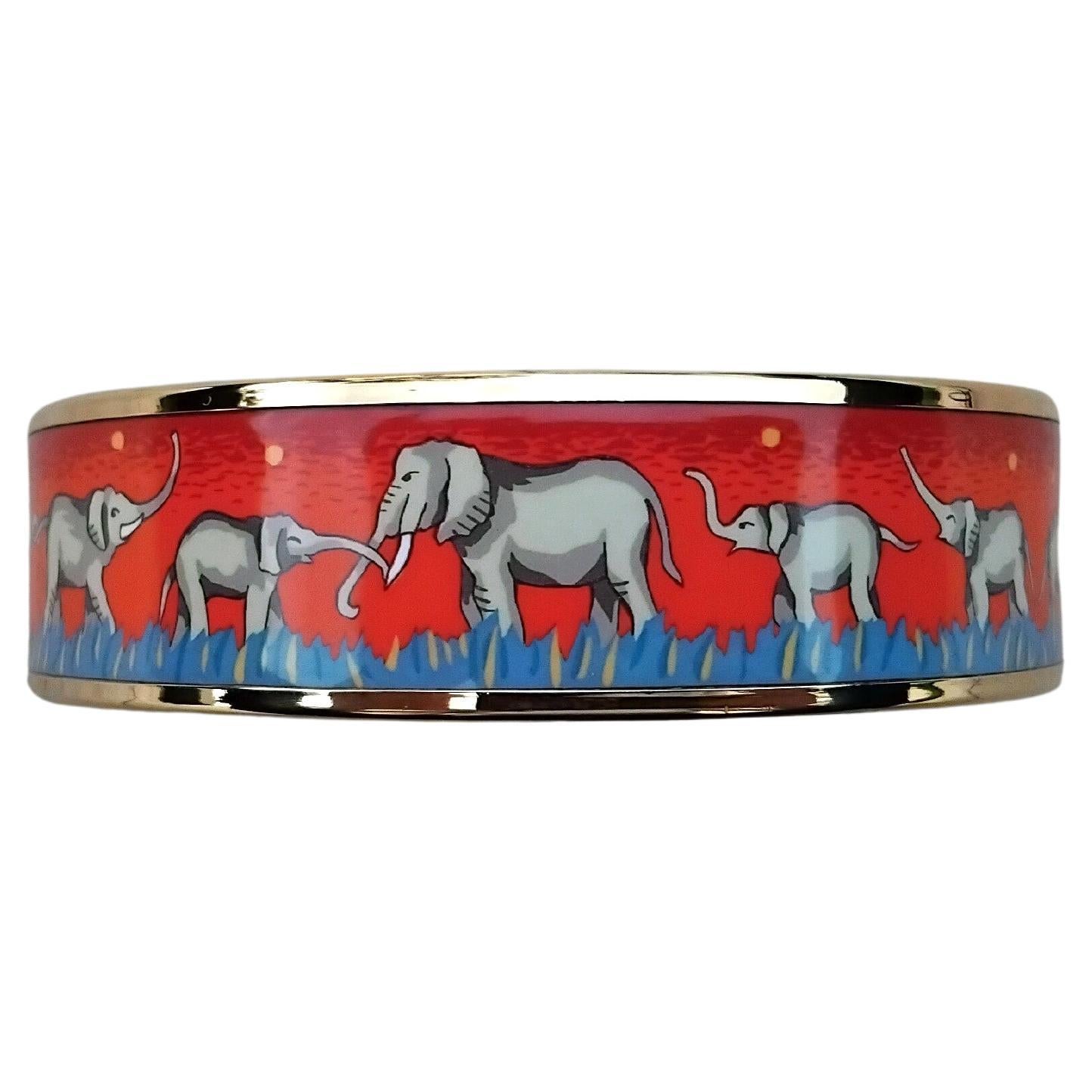 Hermès Elefanten grasen Armband Emaille Gold Größe 65 im Angebot 2