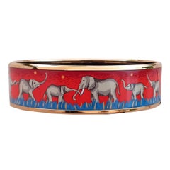 Hermès Pulsera Elefantes Pastando Esmalte Oro Talla 65