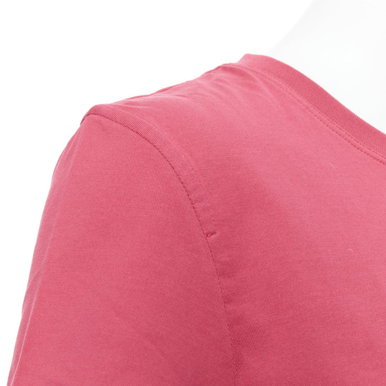 HERMÈS - T-shirt brodé de poche rose framboise à motif H FR38 M en vente 2