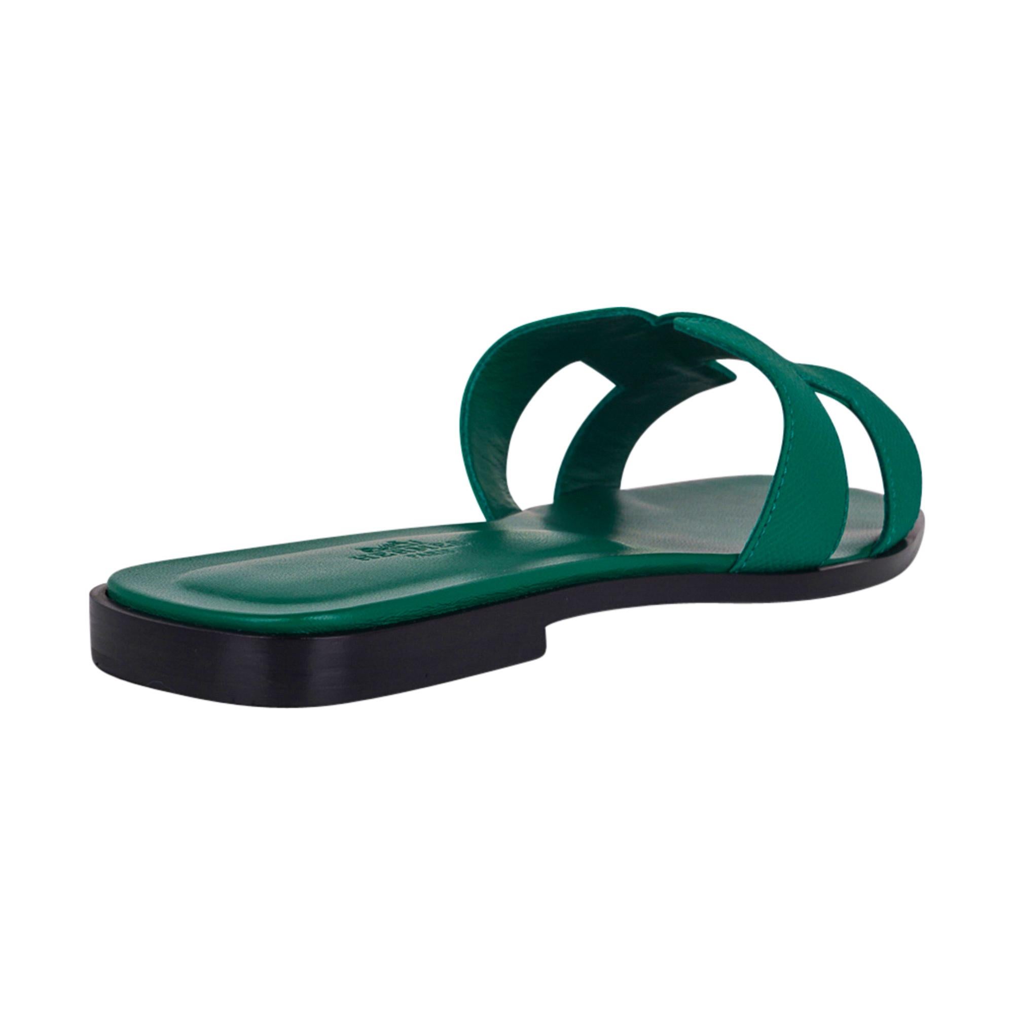emerald green flat sandals