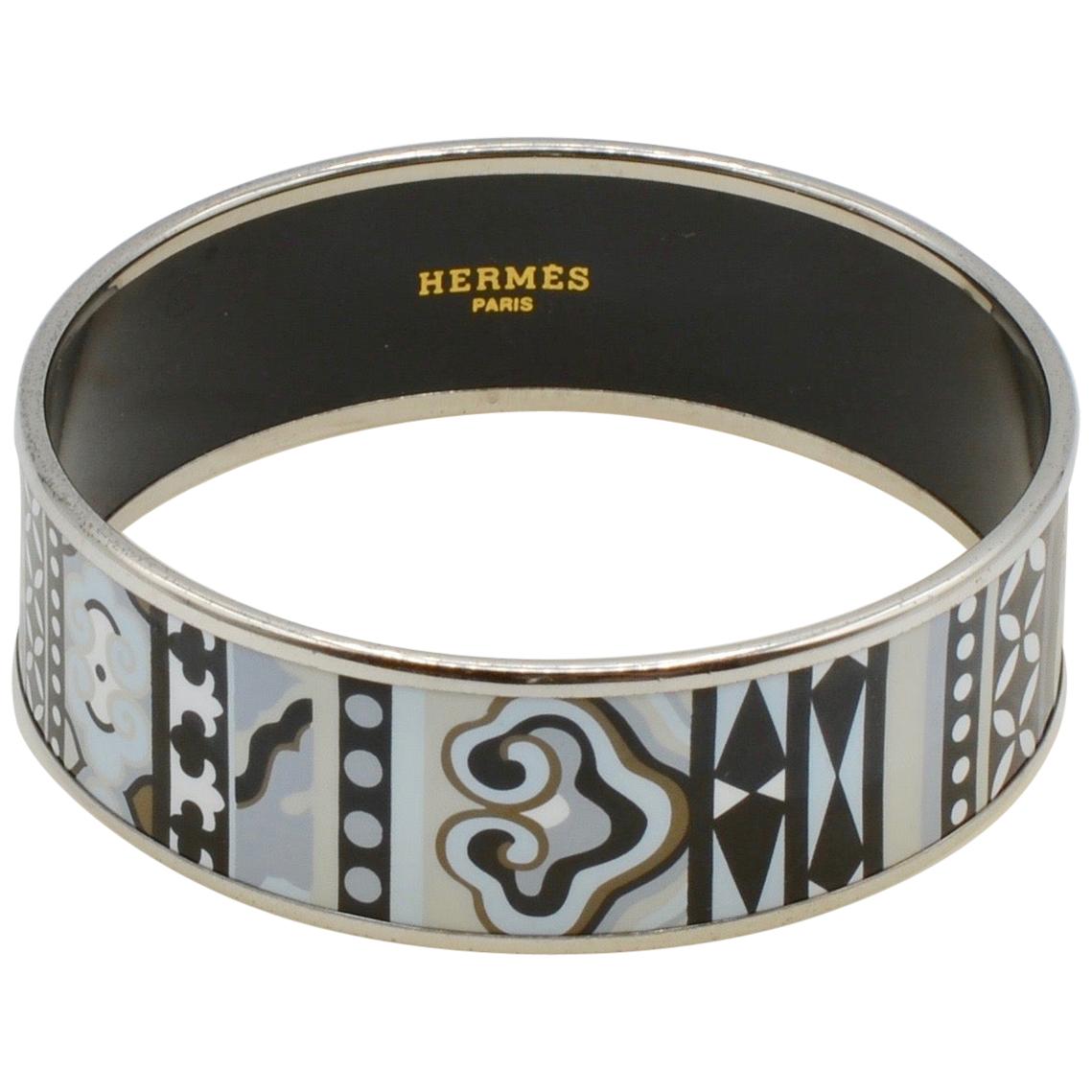 Hermès Enamel and Palladium Bangle Bracelet Blanc/Nior