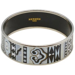 Retro Hermès Enamel and Palladium Bangle Bracelet Blanc/Nior