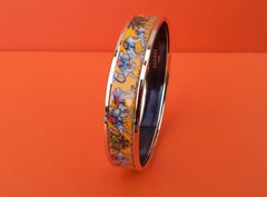 Hermès Enamel Bracelet Camels and Palm Trees Narrow NEW Ghw Size PM 65