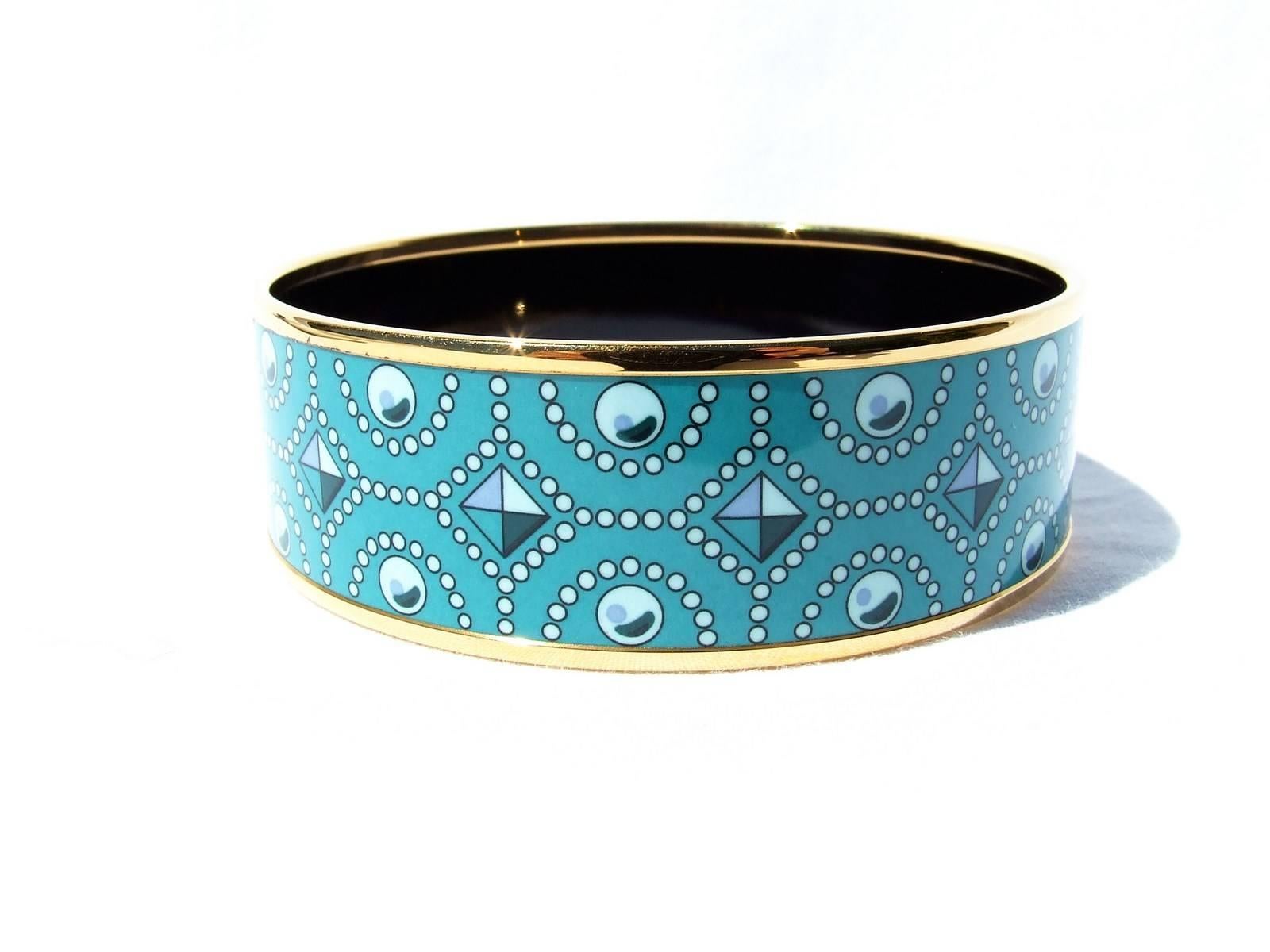 Hermès Enamel Bracelet Collier de Chien CDC  Medor Print Gold Hdw Size GM 70  For Sale 1