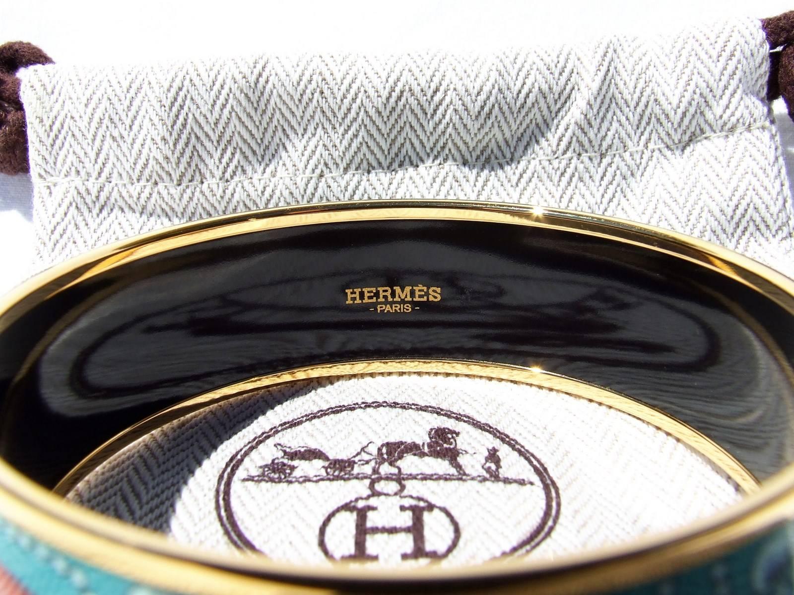 Hermès Enamel Bracelet Collier de Chien CDC  Medor Print Gold Hdw Size GM 70  For Sale 4