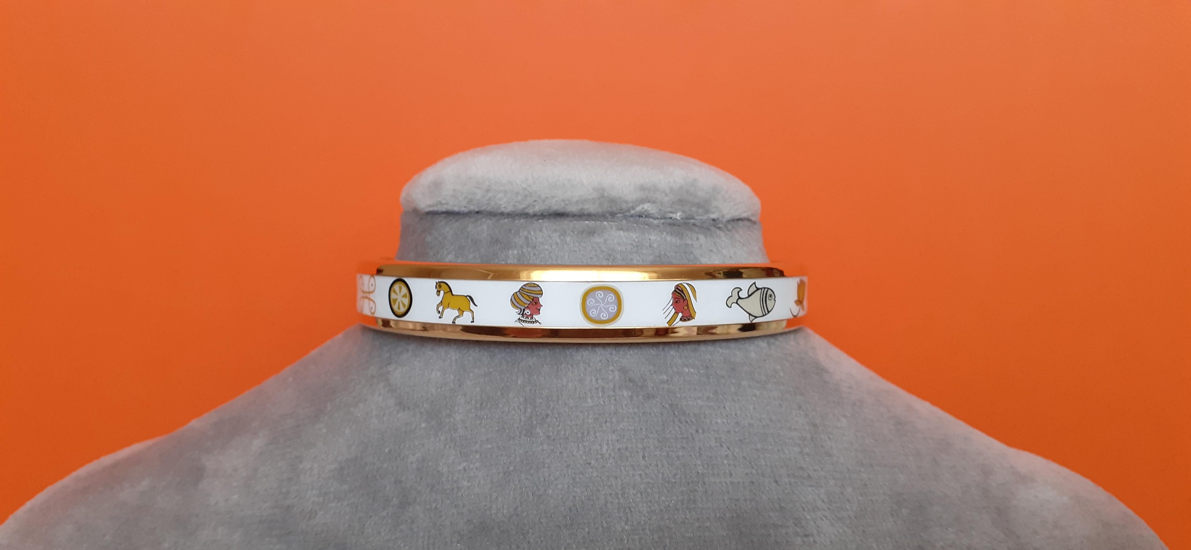 Hermès Emaille-Armband Elefant Blume indischen Thema schmal Ghw Größe 65 im Angebot 1