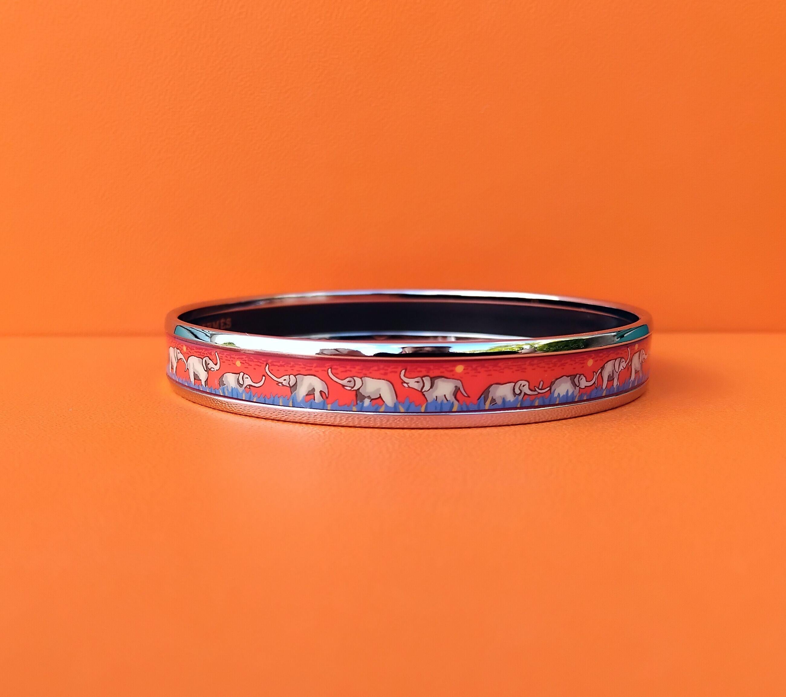 Women's Hermès Enamel Bracelet Elephants Grazing Narrow Red New Phw Size GM 70 For Sale