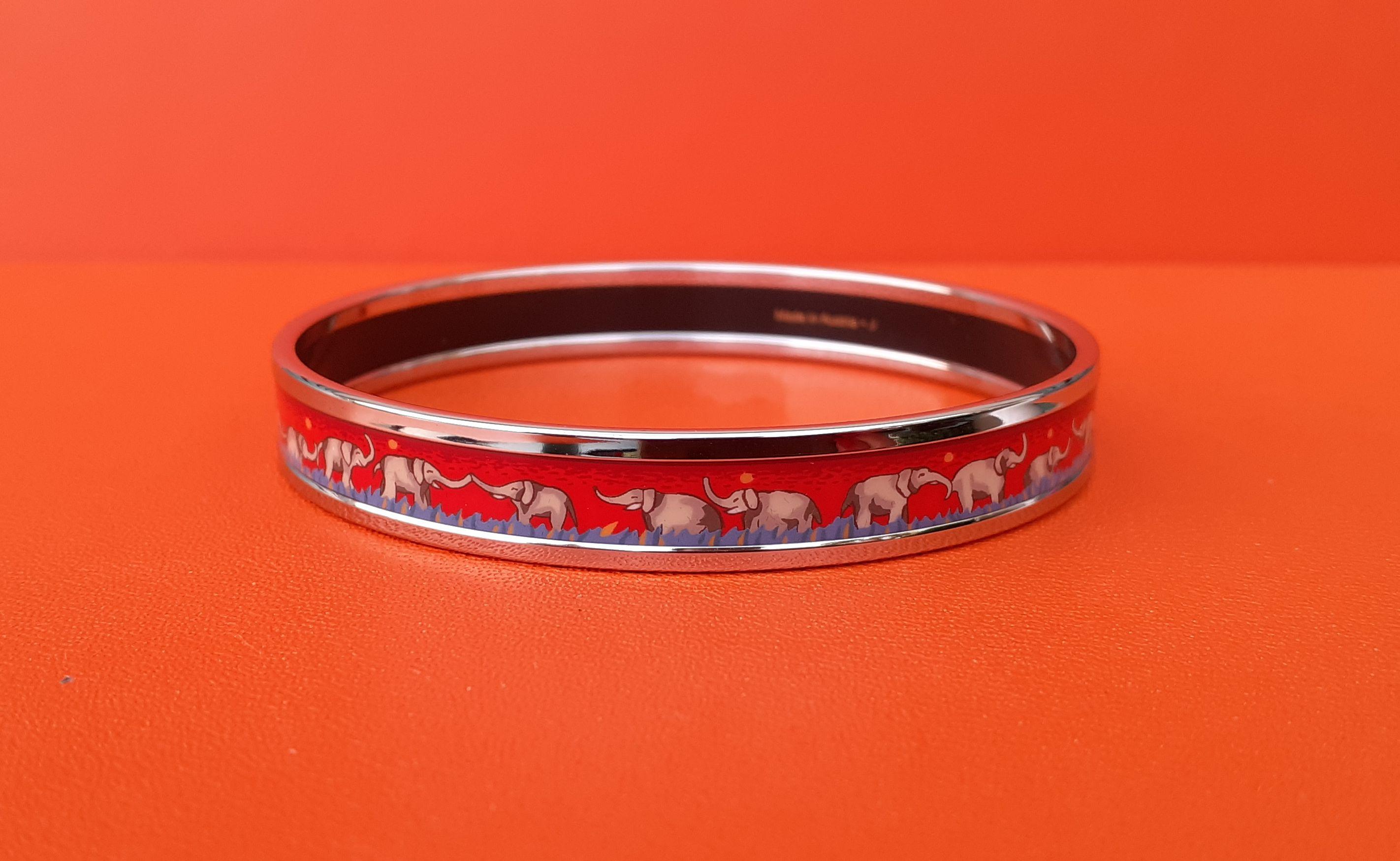 red bracelet hermes