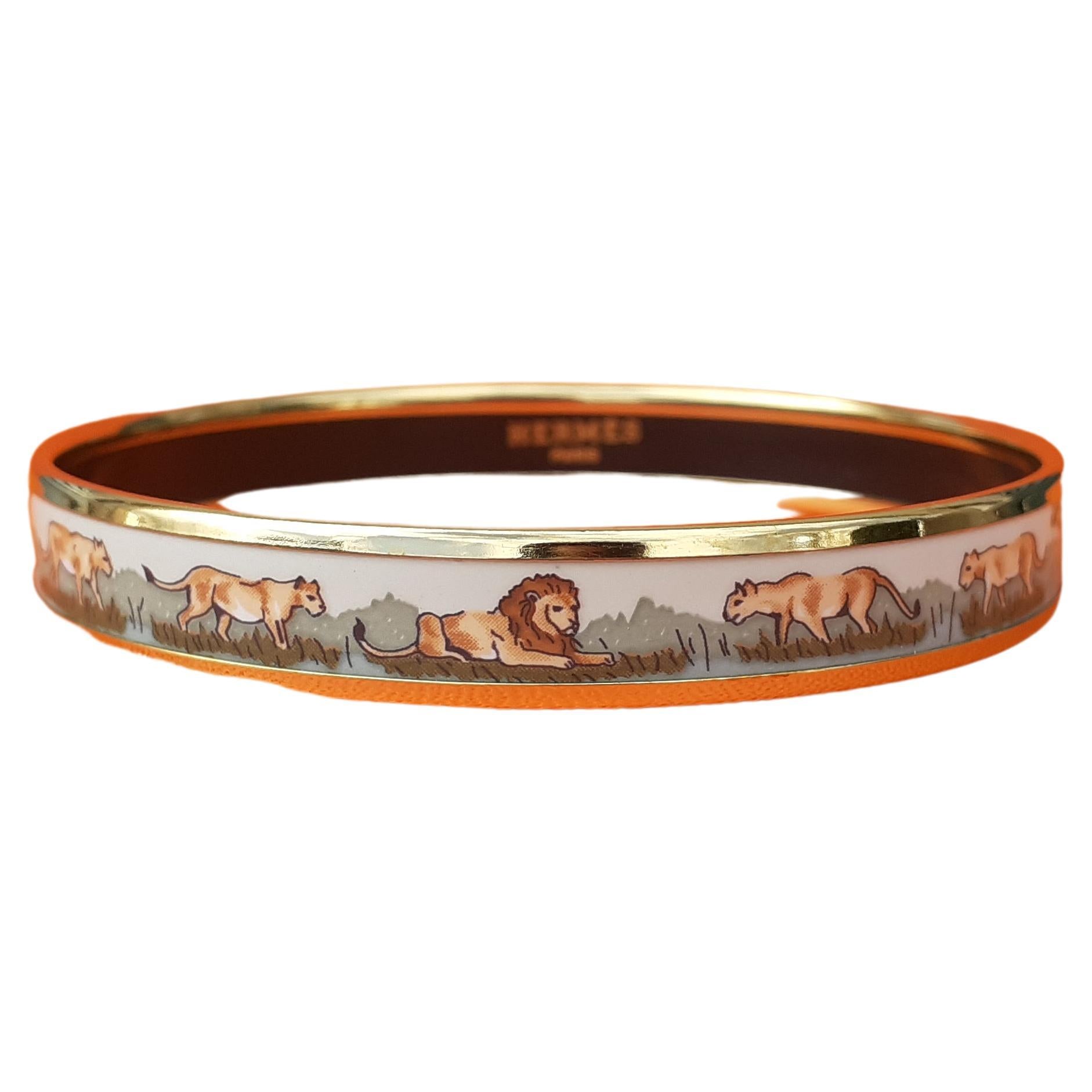 Hermès Enamel Bracelet Lions and Lionesses Narrow Gold Hdw Size PM 65 For Sale