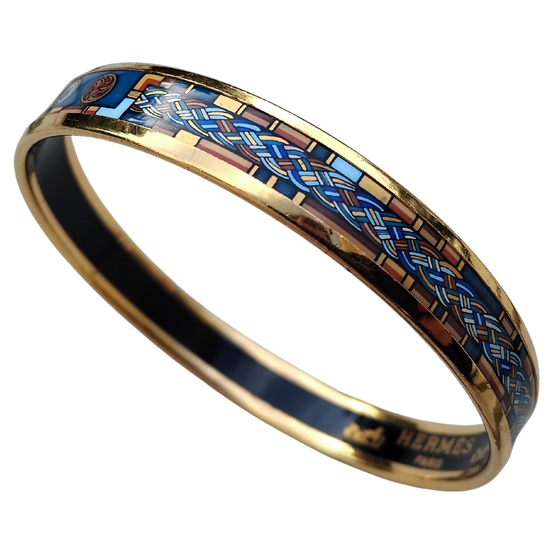 Hermès Enamel Bracelet Petite Main Print Narrow Ghw Size PM 65 7