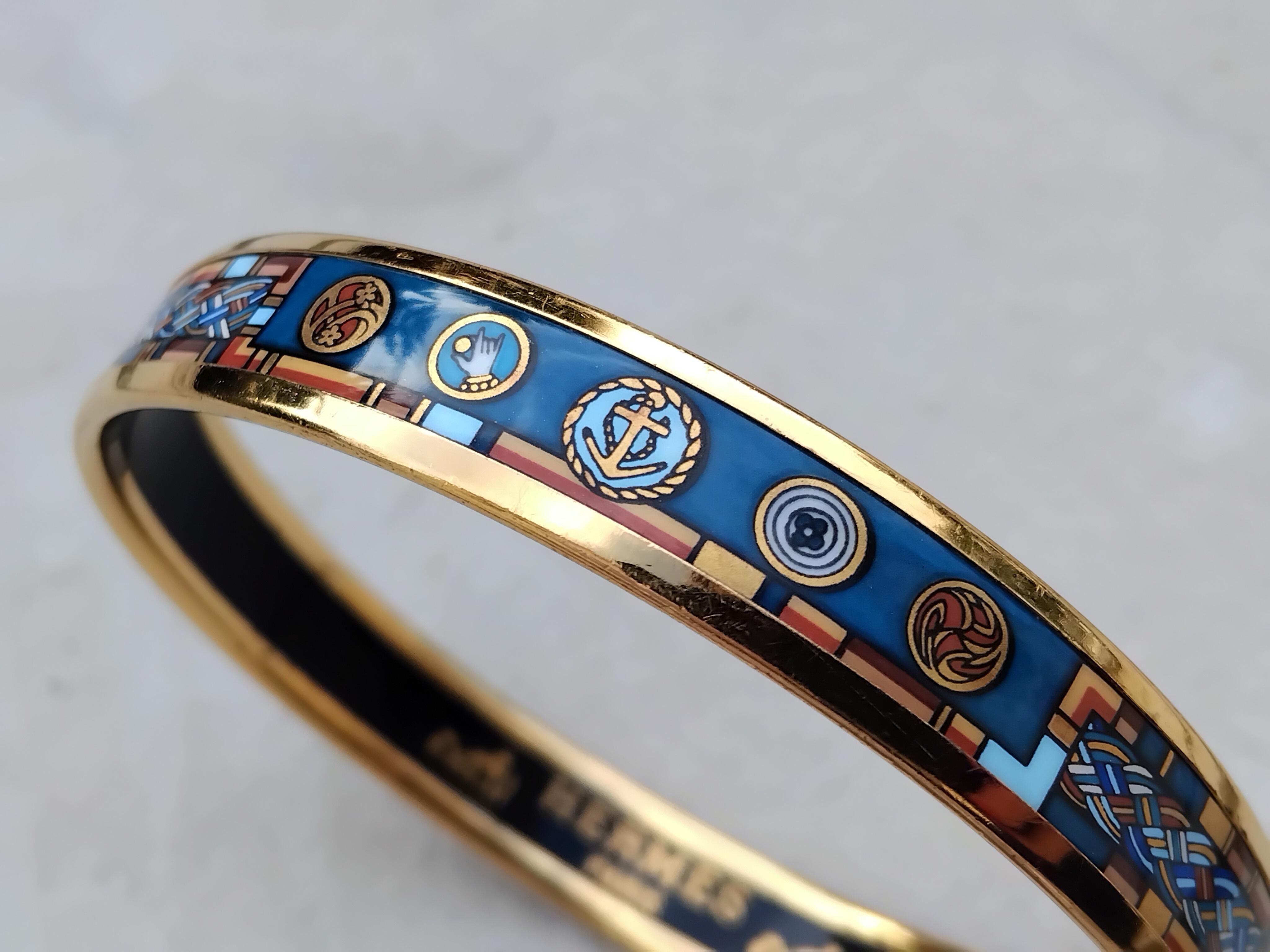 Hermès Enamel Bracelet Petite Main Print Narrow Ghw Size PM 65 8