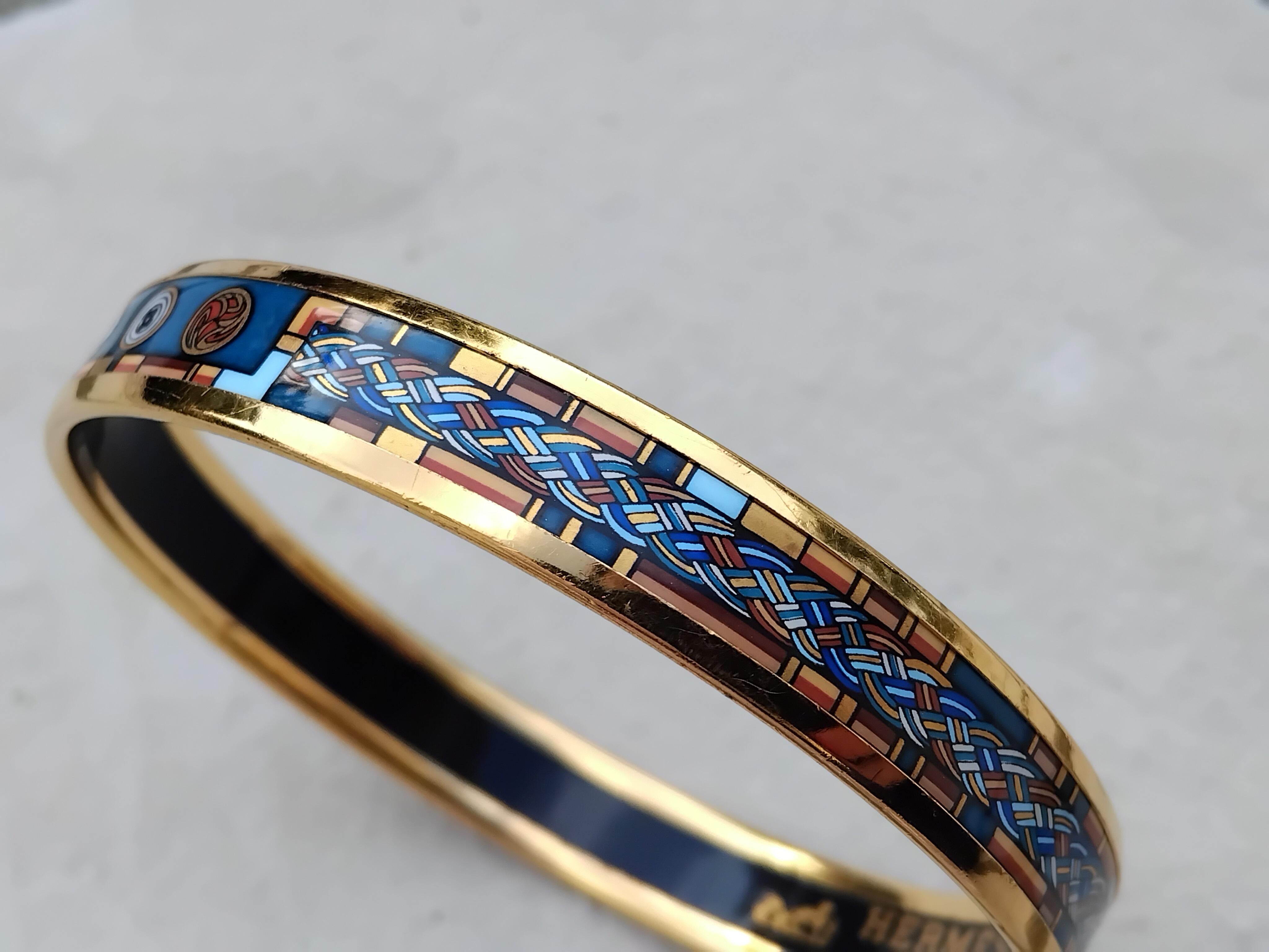 Hermès Enamel Bracelet Petite Main Print Narrow Ghw Size PM 65 9