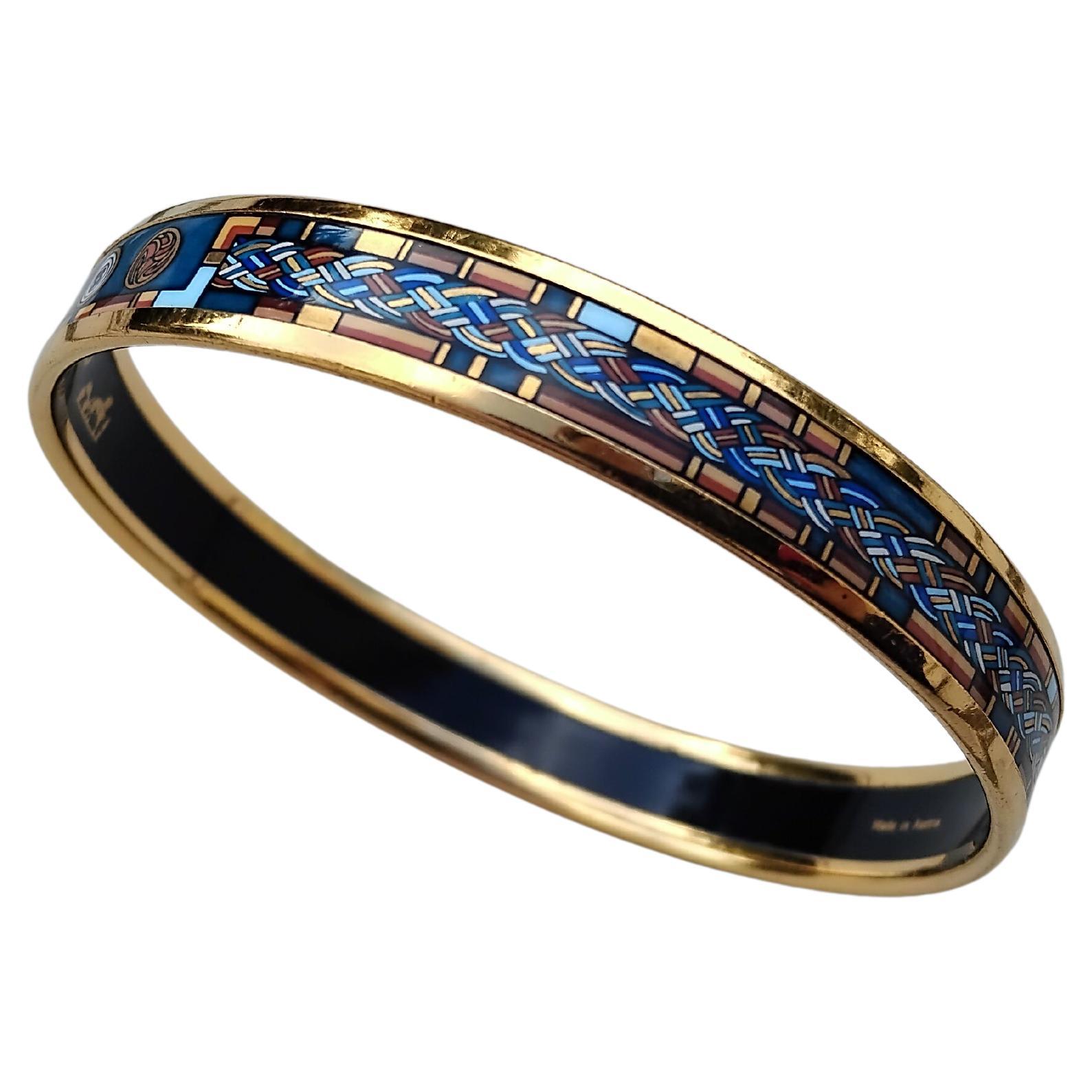 Hermès Enamel Bracelet Petite Main Print Narrow Ghw Size PM 65 2