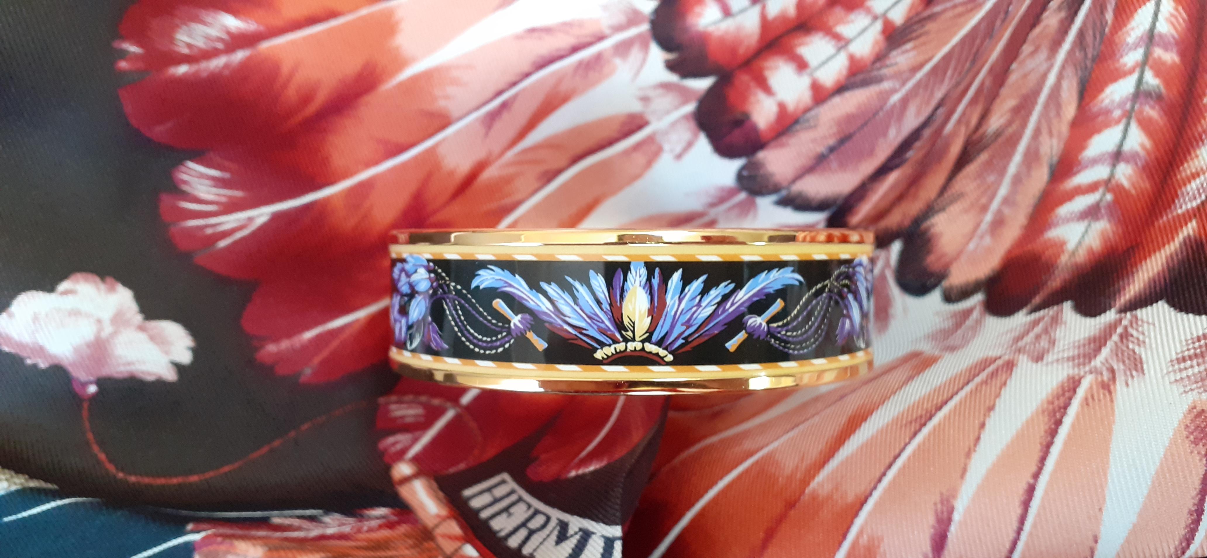 Hermès Enamel Printed Bracelet Brazil Feathers Purple Ghw Size 65 For Sale 2