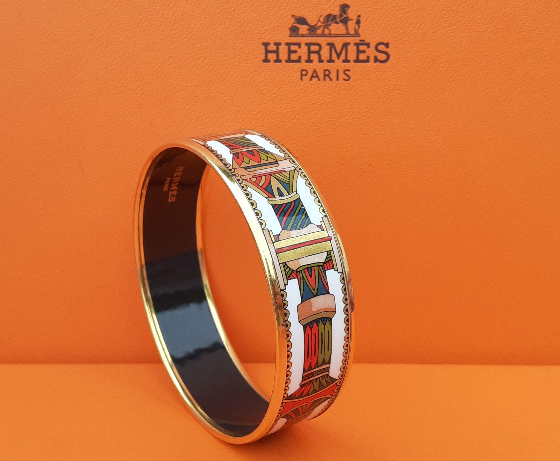 Hermès Enamel Printed Bracelet Columns Patterns Gold Plated Hdw Size 65 For Sale 8