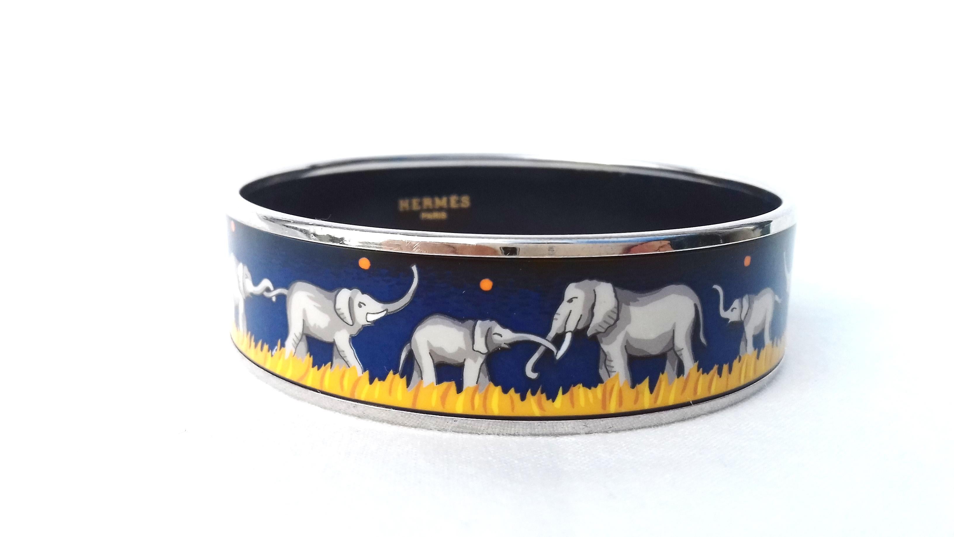 Hermès Enamel Printed Bracelet Elephants Grazing Blue Phw Large Size 70 RARE 1