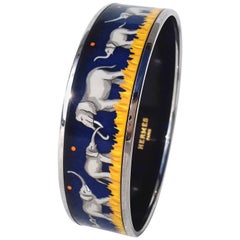 Hermès Enamel Printed Bracelet Elephants Grazing Blue Phw Large Size 70 RARE