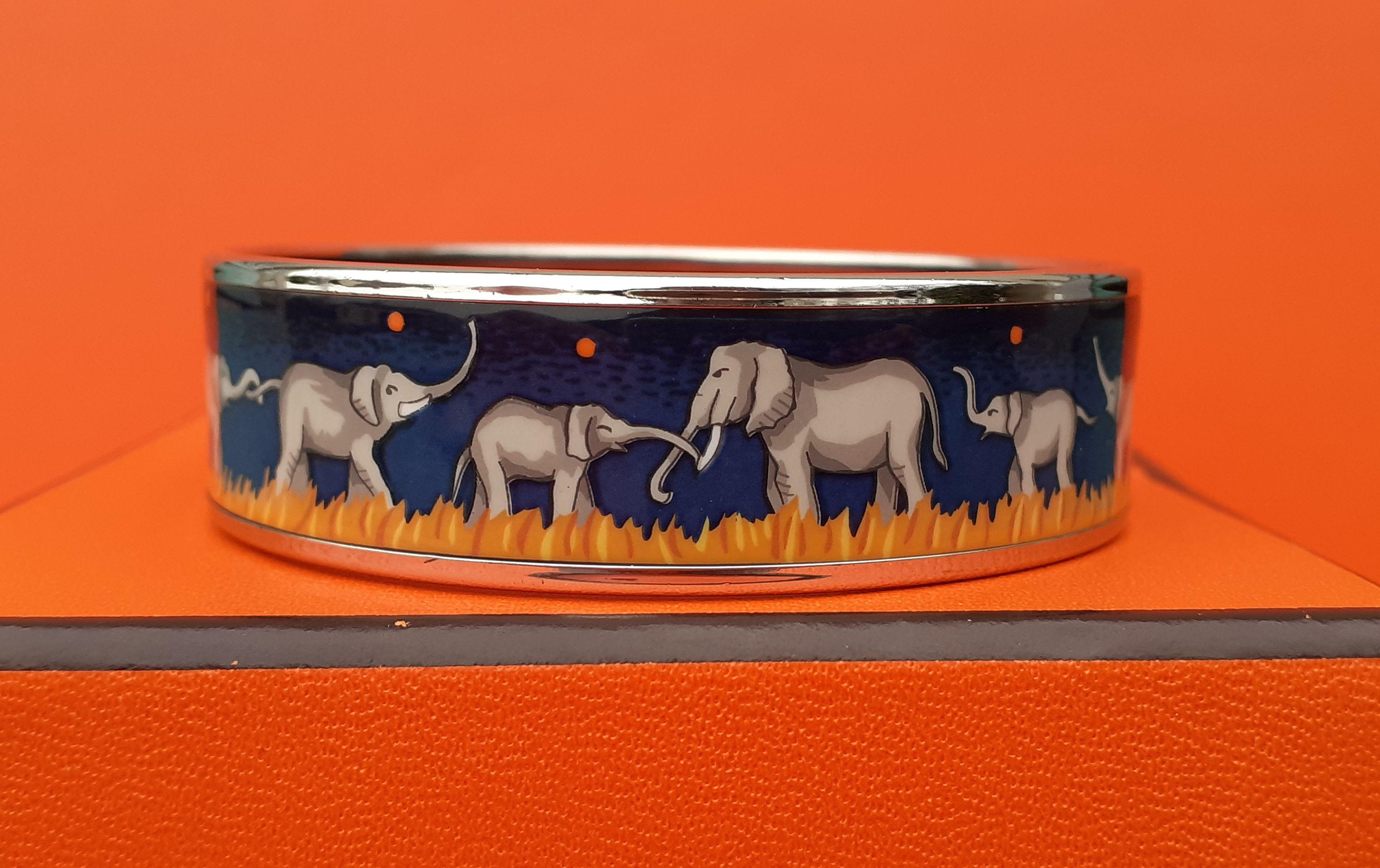 Hermès Enamel Printed Bracelet Elephants Grazing Blue Phw Size 65 4