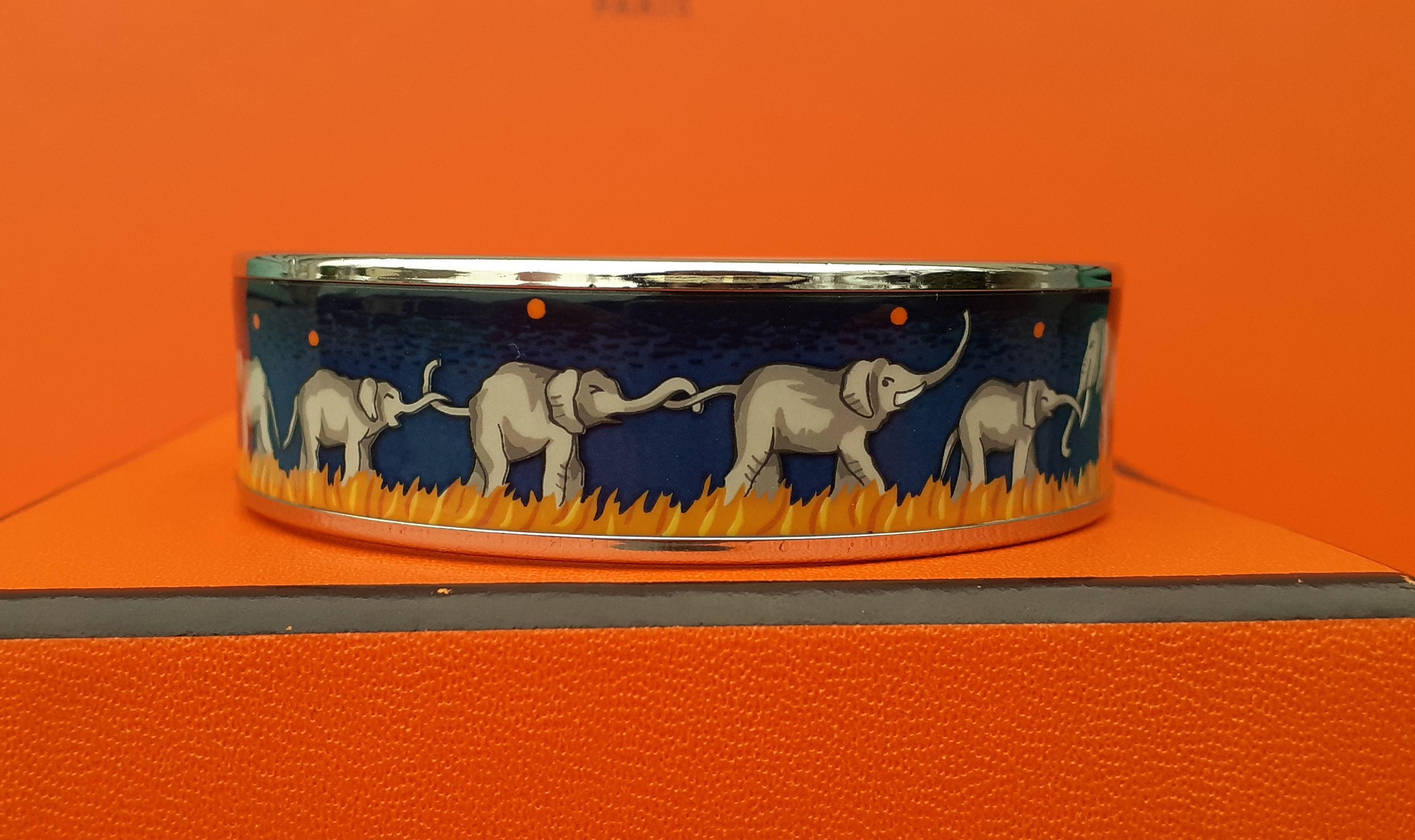 Hermès Enamel Printed Bracelet Elephants Grazing Blue Phw Size 65 6
