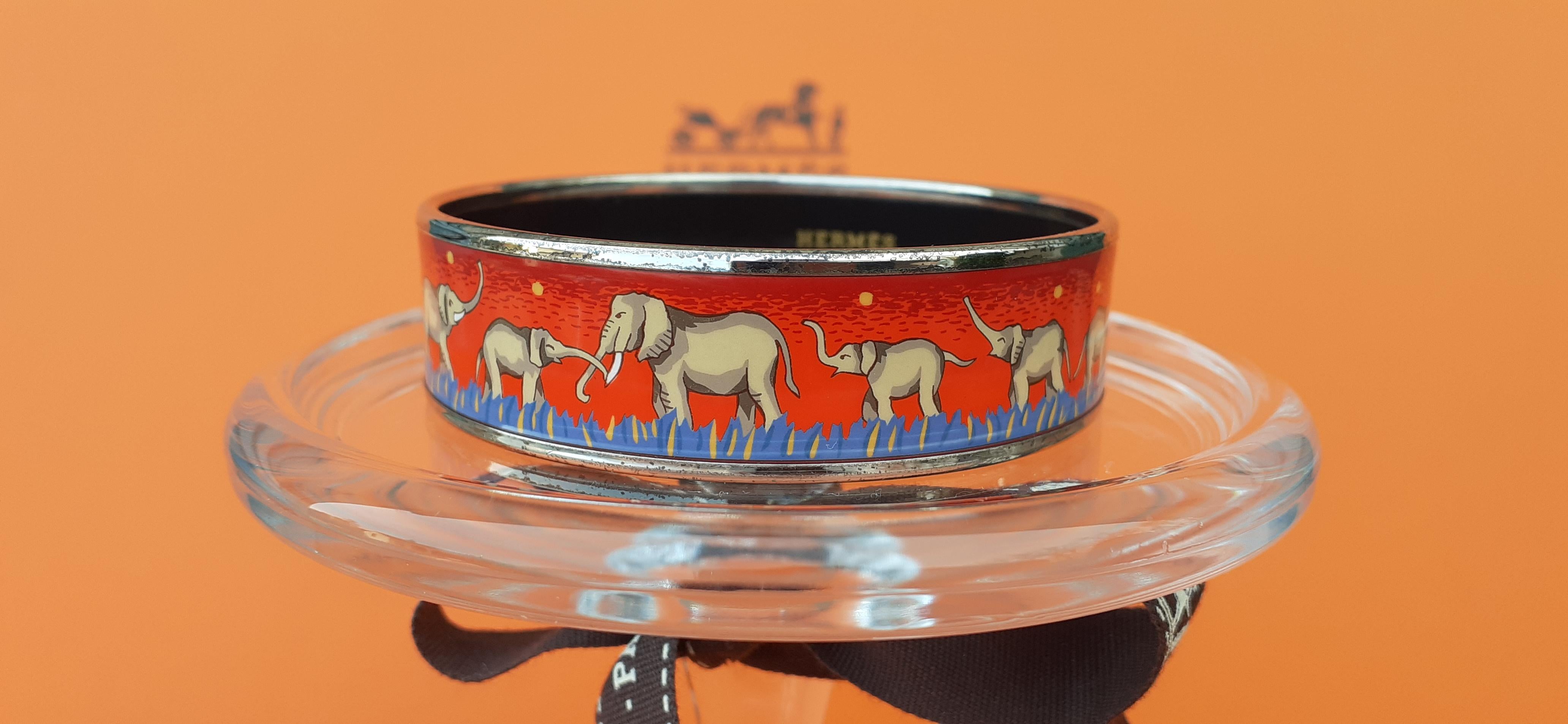 Hermès Enamel Printed Bracelet Elephants Grazing Red Size 65 Phw RARE 2